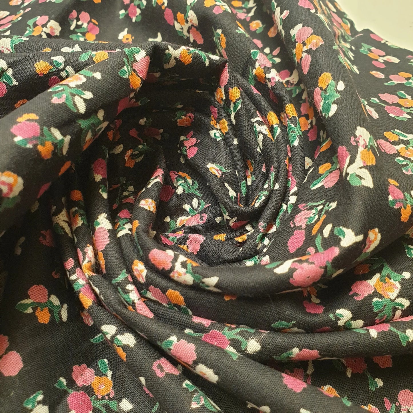 100% Cotton Digital Floral Print Lawn Fabric | 44" (112cm) Wide Soft Touch Indian Design Dressmaking & Craft Material β Sold by the Metre