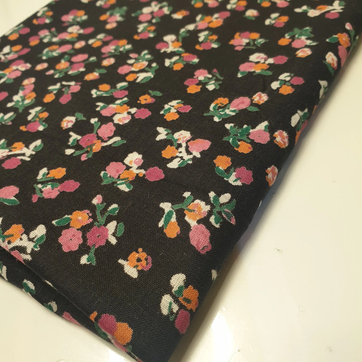 100% Cotton Digital Floral Print Lawn Fabric | 44" (112cm) Wide Soft Touch Indian Design Dressmaking & Craft Material β Sold by the Metre