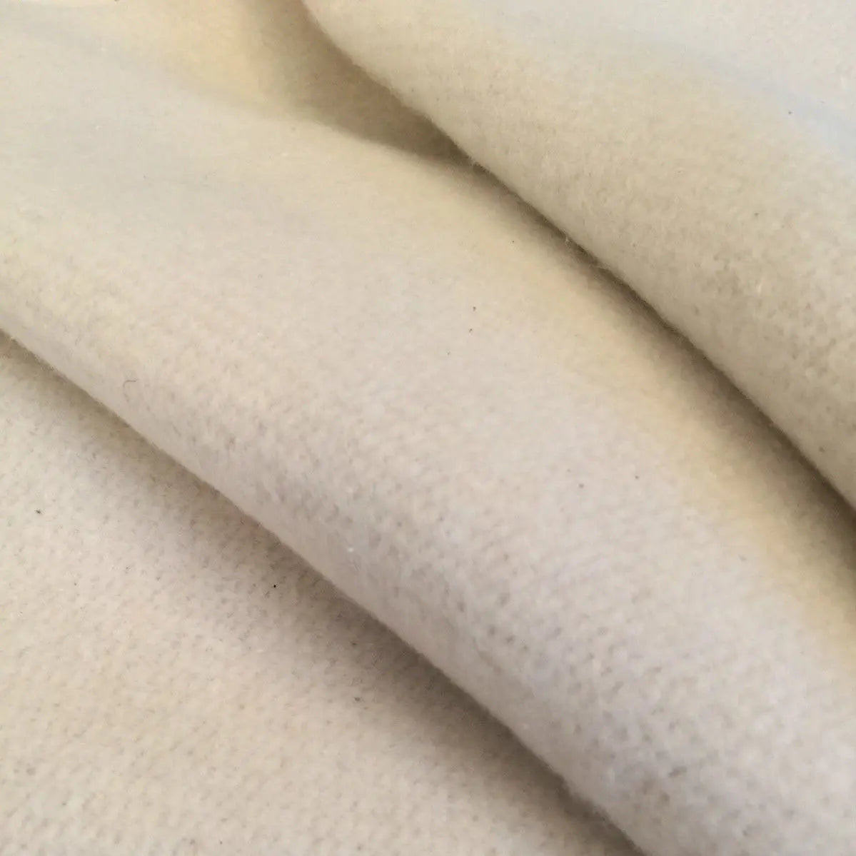 54" Cotton Bump Curtain Interlining 410gsm | Heavy Natural Cotton Rich Interlining 140cm Wide β Sold by the Meter