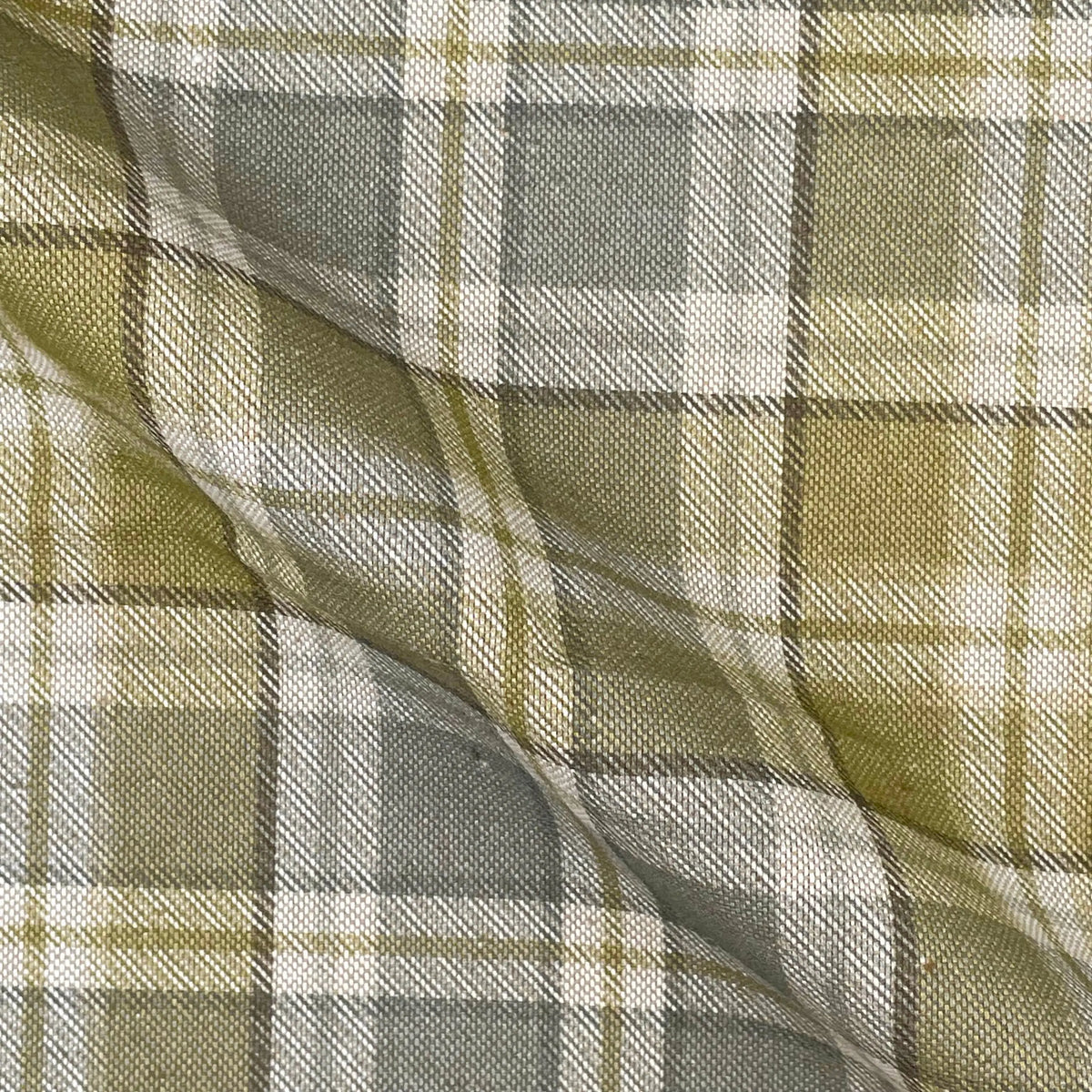 Highland Taupe (DCL077)