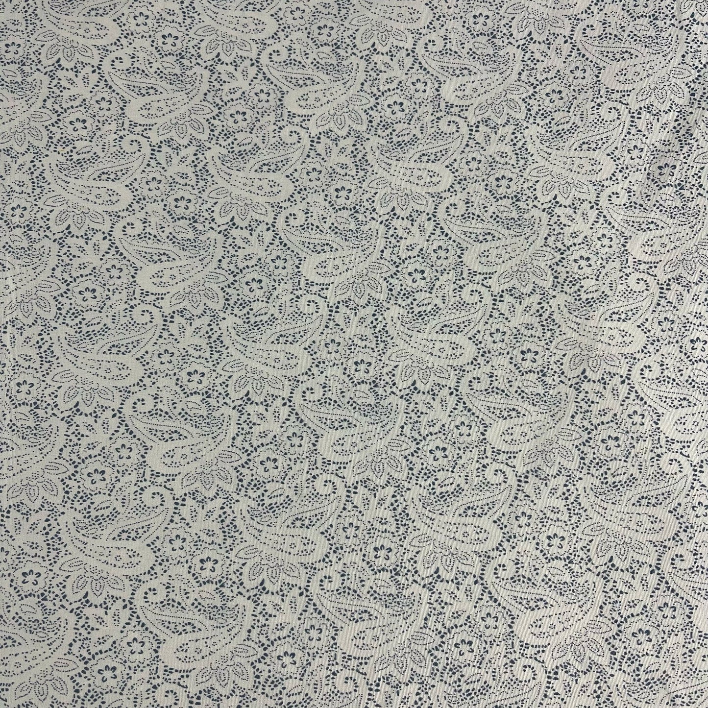 Floral 100% Cotton Paisley Fabric – 44" Wide Dressmaking, Craft & Quilting Material by the Meter - Textile Station