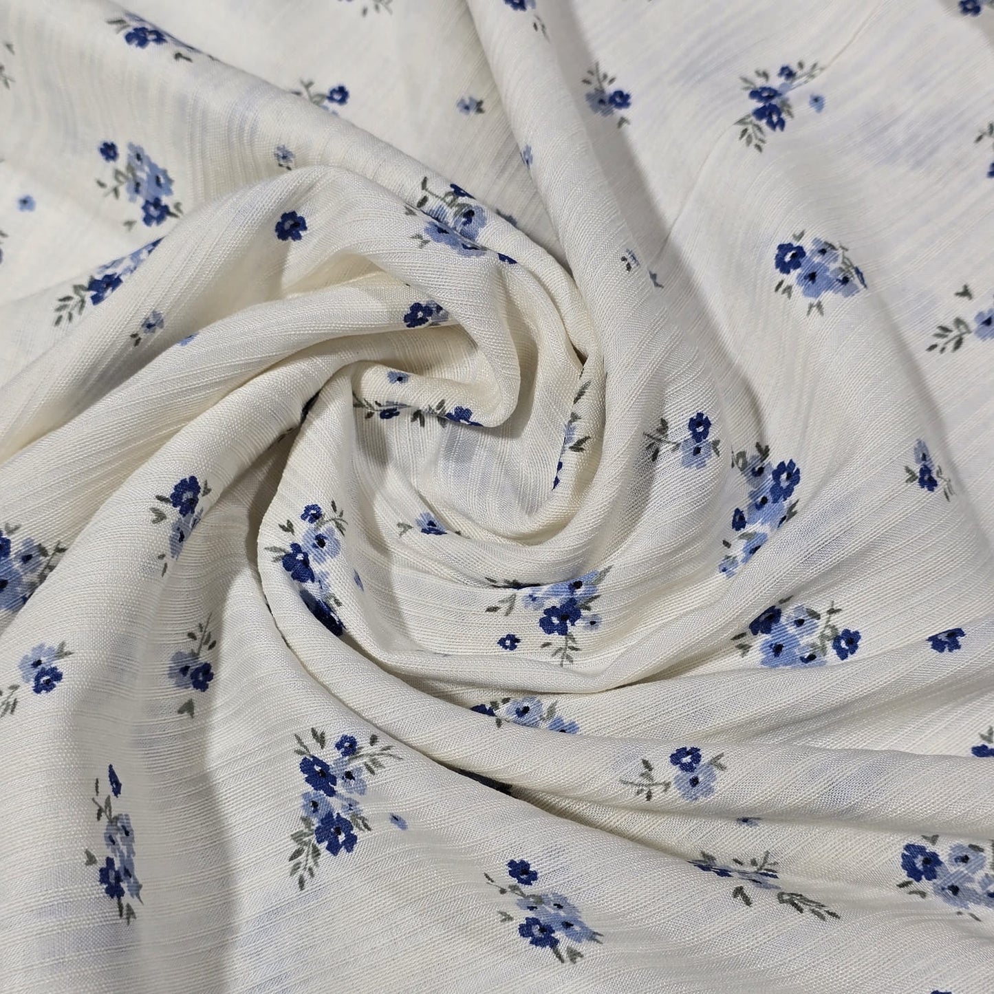 Premium 100% Crinkle Cotton Fabric β Off-White & Blue Ditsy Floral Print β 58" (147cm) Wide by the Metre