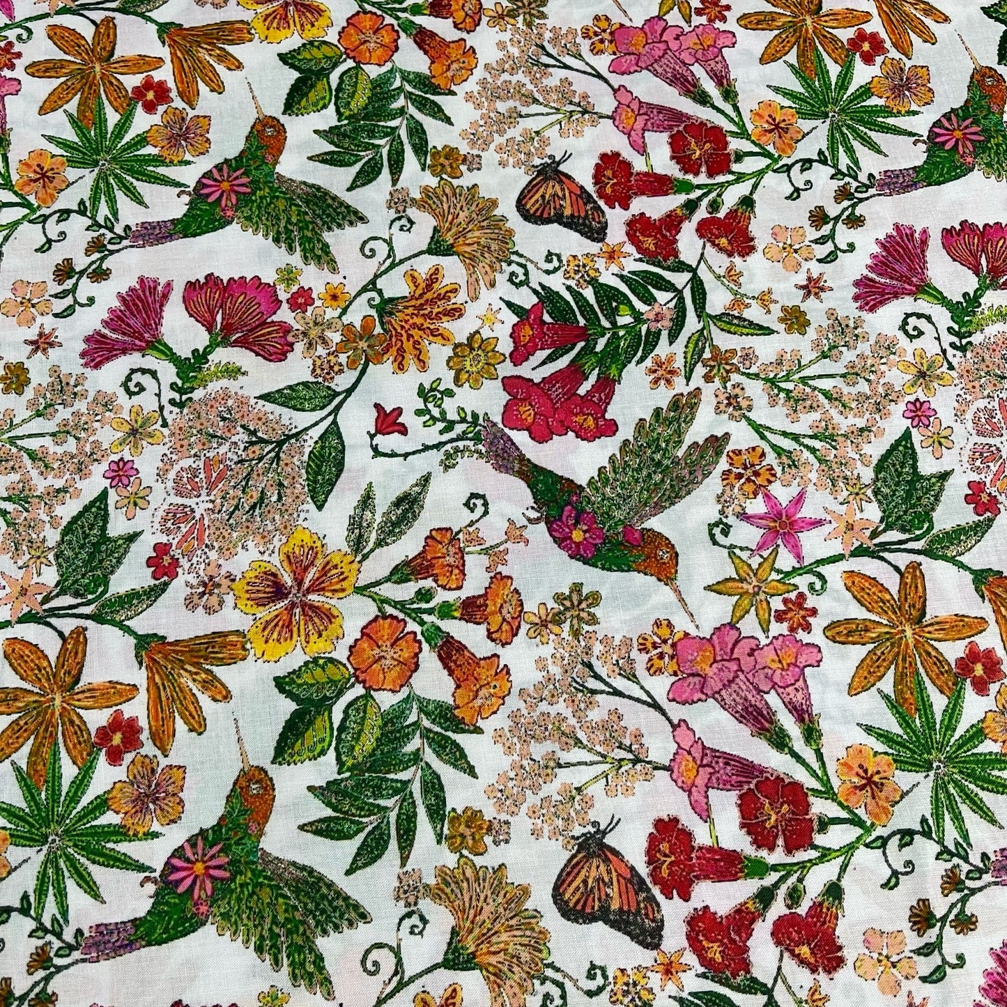 Floral 100% Cotton Paisley Fabric – 44" Wide Dressmaking, Craft & Quilting Material by the Meter - Textile Station