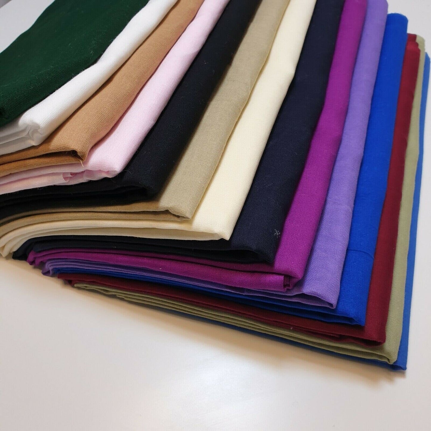 100% Cotton Voile / Rubia Cambric Mercerised Fabric – 90 cm Wide Plain Material for Dressmaking, Lining & Crafts