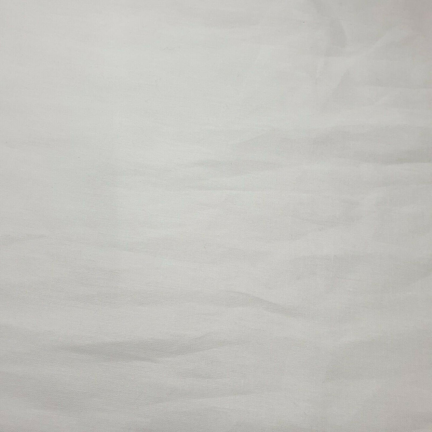 100% Cotton Voile / Rubia Cambric Mercerised Fabric – 90 cm Wide Plain Material for Dressmaking, Lining & Crafts