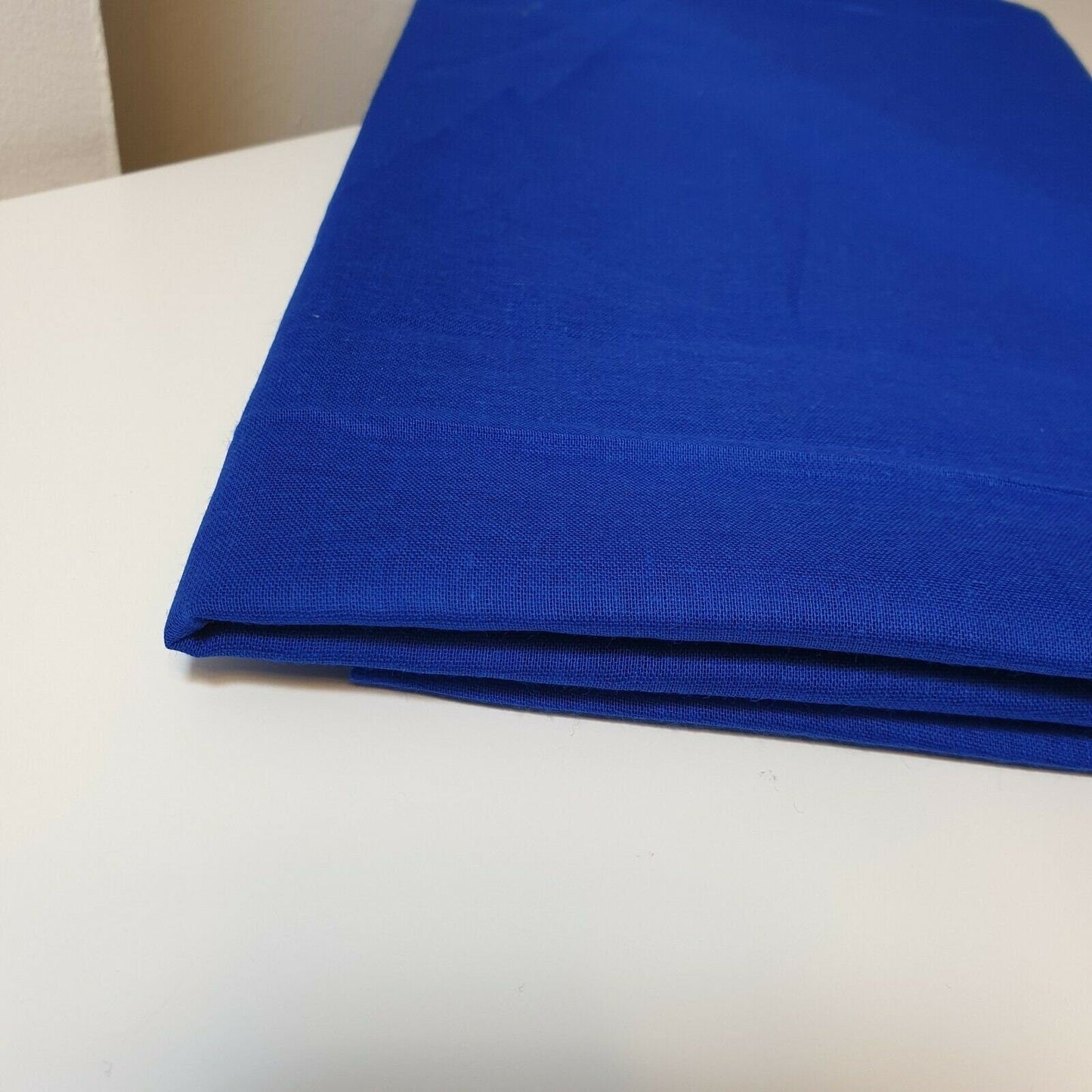 100% Cotton Voile / Rubia Cambric Mercerised Fabric – 90 cm Wide Plain Material for Dressmaking, Lining & Crafts
