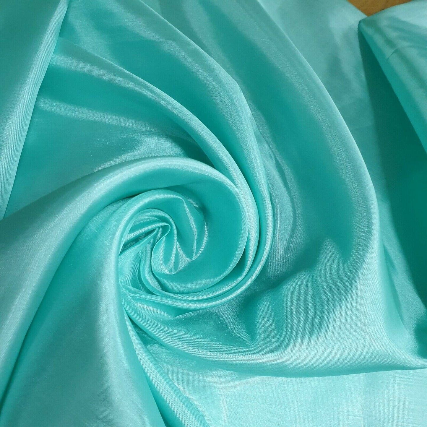 Habotai Lightweight Satin Fabric – 58" Wide Anti-Static Lining for Dresses, Skirts, Jackets & Décor by the Metre