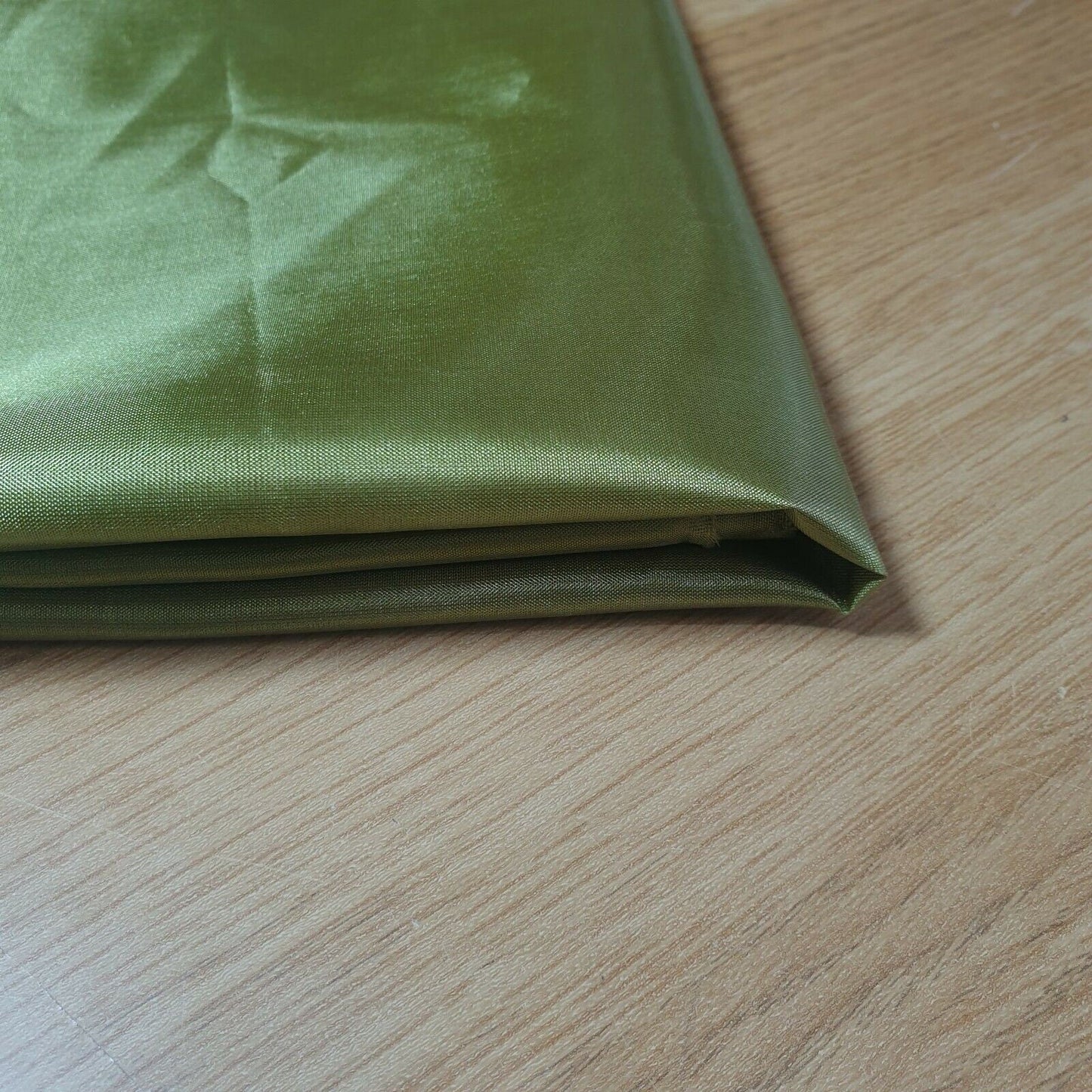 Habotai Lightweight Satin Fabric – 58" Wide Anti-Static Lining for Dresses, Skirts, Jackets & Décor by the Metre