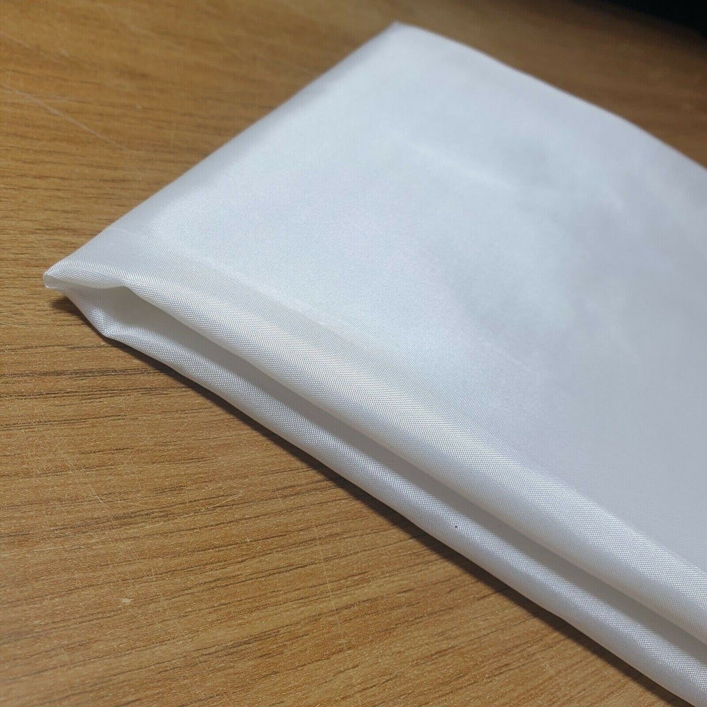 Habotai Lightweight Satin Fabric – 58" Wide Anti-Static Lining for Dresses, Skirts, Jackets & Décor by the Metre