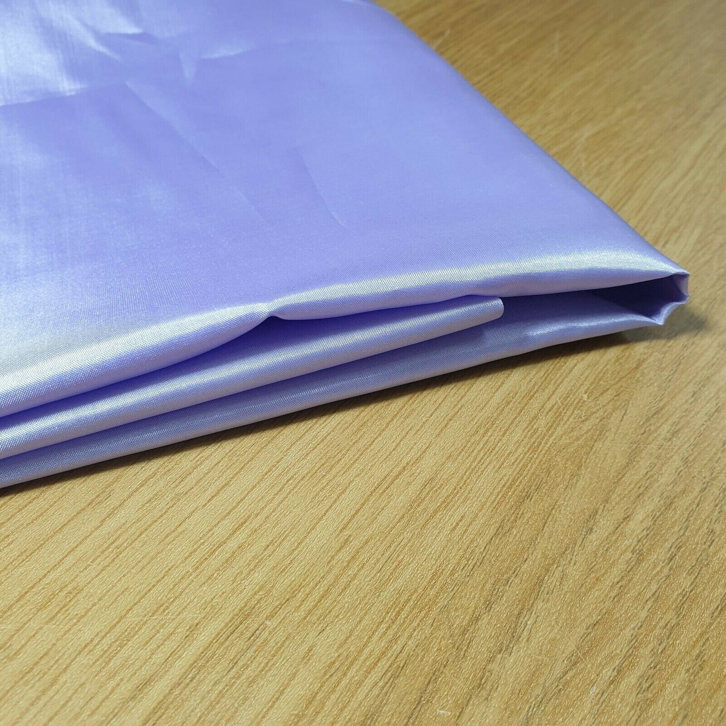 Habotai Lightweight Satin Fabric – 58" Wide Anti-Static Lining for Dresses, Skirts, Jackets & Décor by the Metre