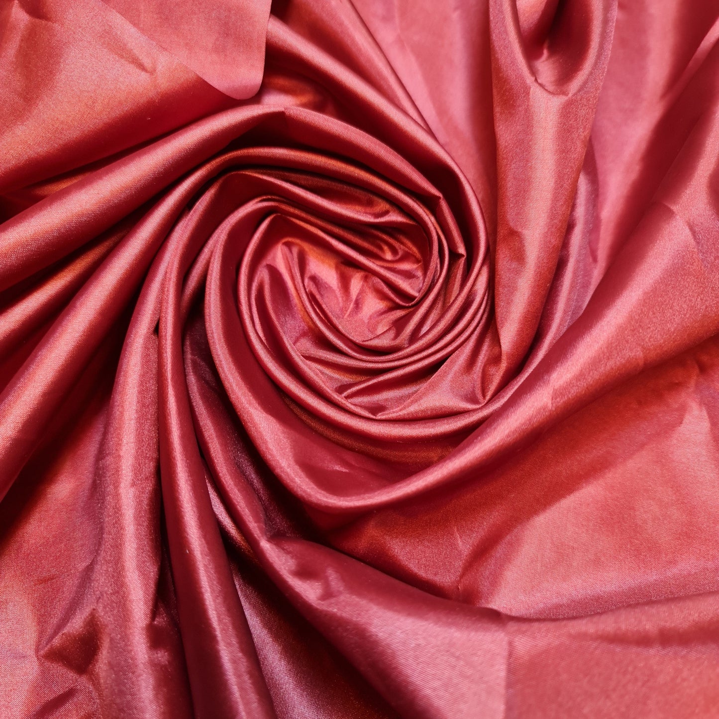 Habotai Lightweight Satin Fabric – 58" Wide Anti-Static Lining for Dresses, Skirts, Jackets & Décor by the Metre