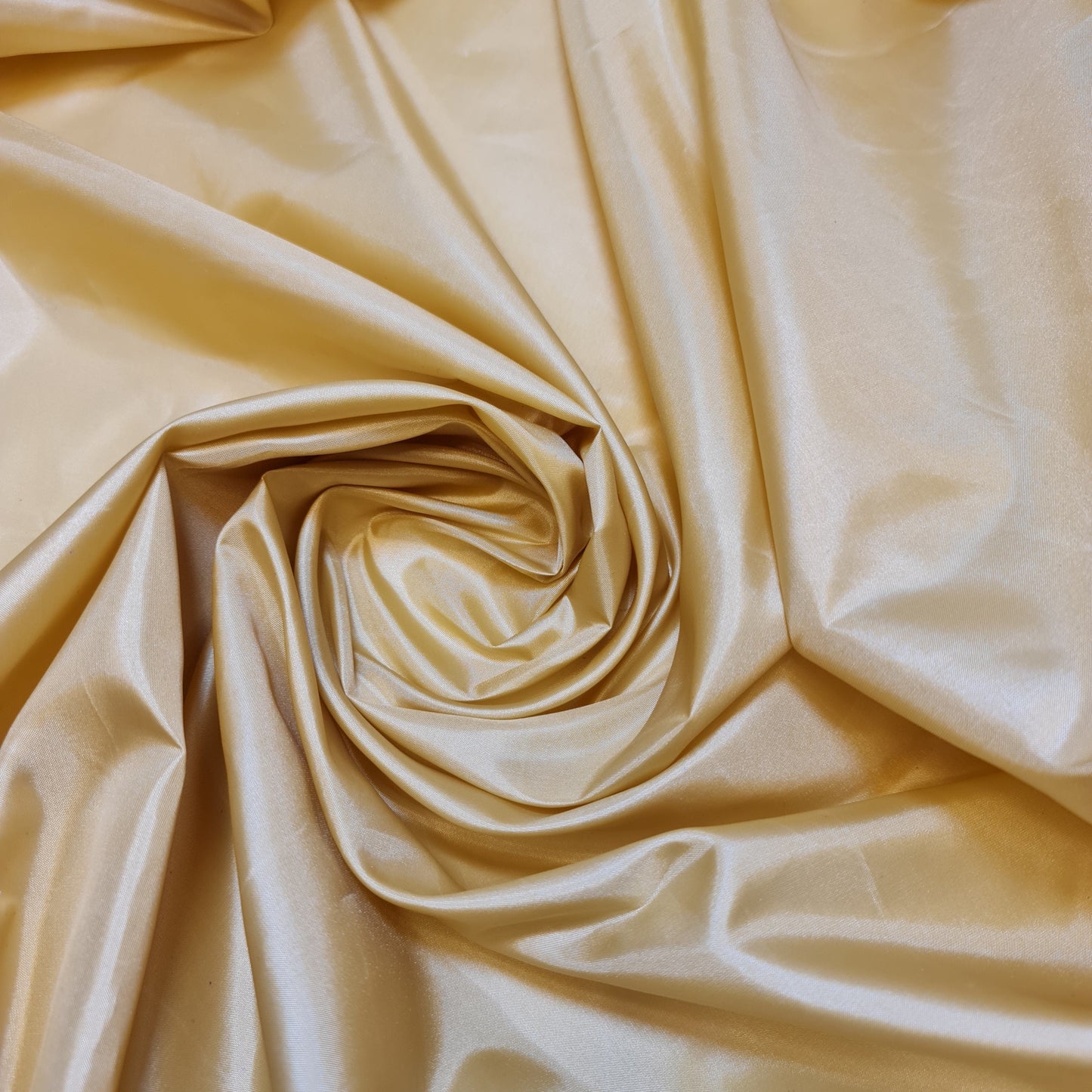 Habotai Lightweight Satin Fabric – 58" Wide Anti-Static Lining for Dresses, Skirts, Jackets & Décor by the Metre