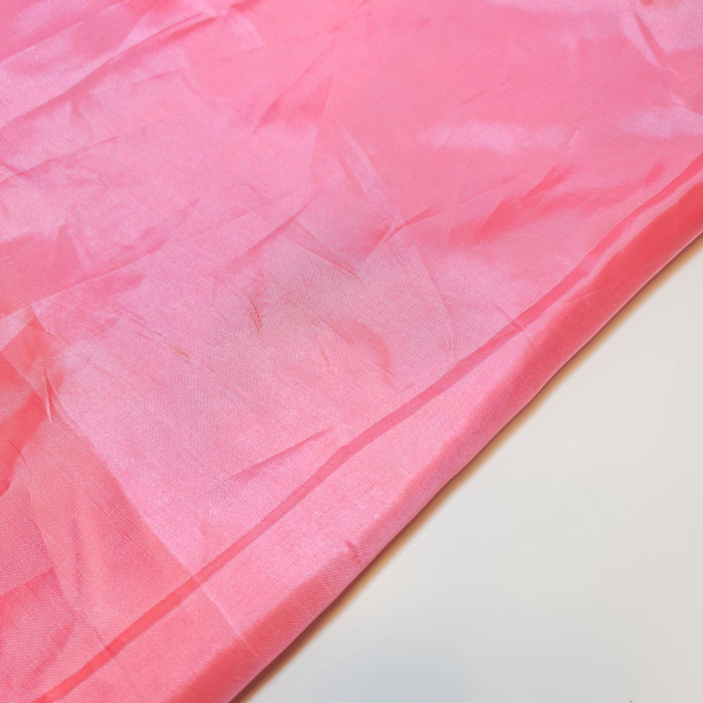 Habotai Lightweight Satin Fabric – 58" Wide Anti-Static Lining for Dresses, Skirts, Jackets & Décor by the Metre