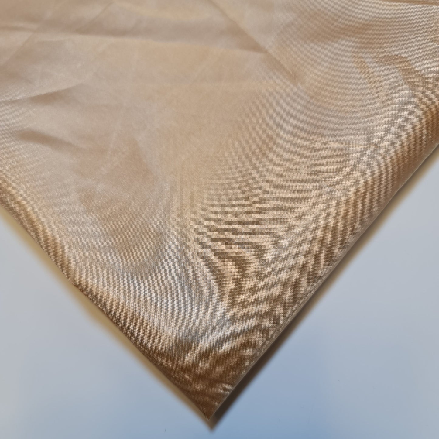 Habotai Lightweight Satin Fabric – 58" Wide Anti-Static Lining for Dresses, Skirts, Jackets & Décor by the Metre