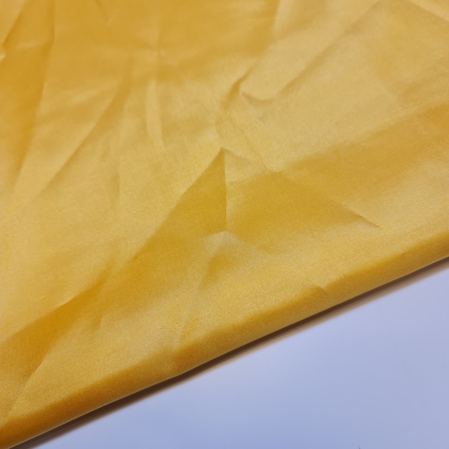 Habotai Lightweight Satin Fabric – 58" Wide Anti-Static Lining for Dresses, Skirts, Jackets & Décor by the Metre