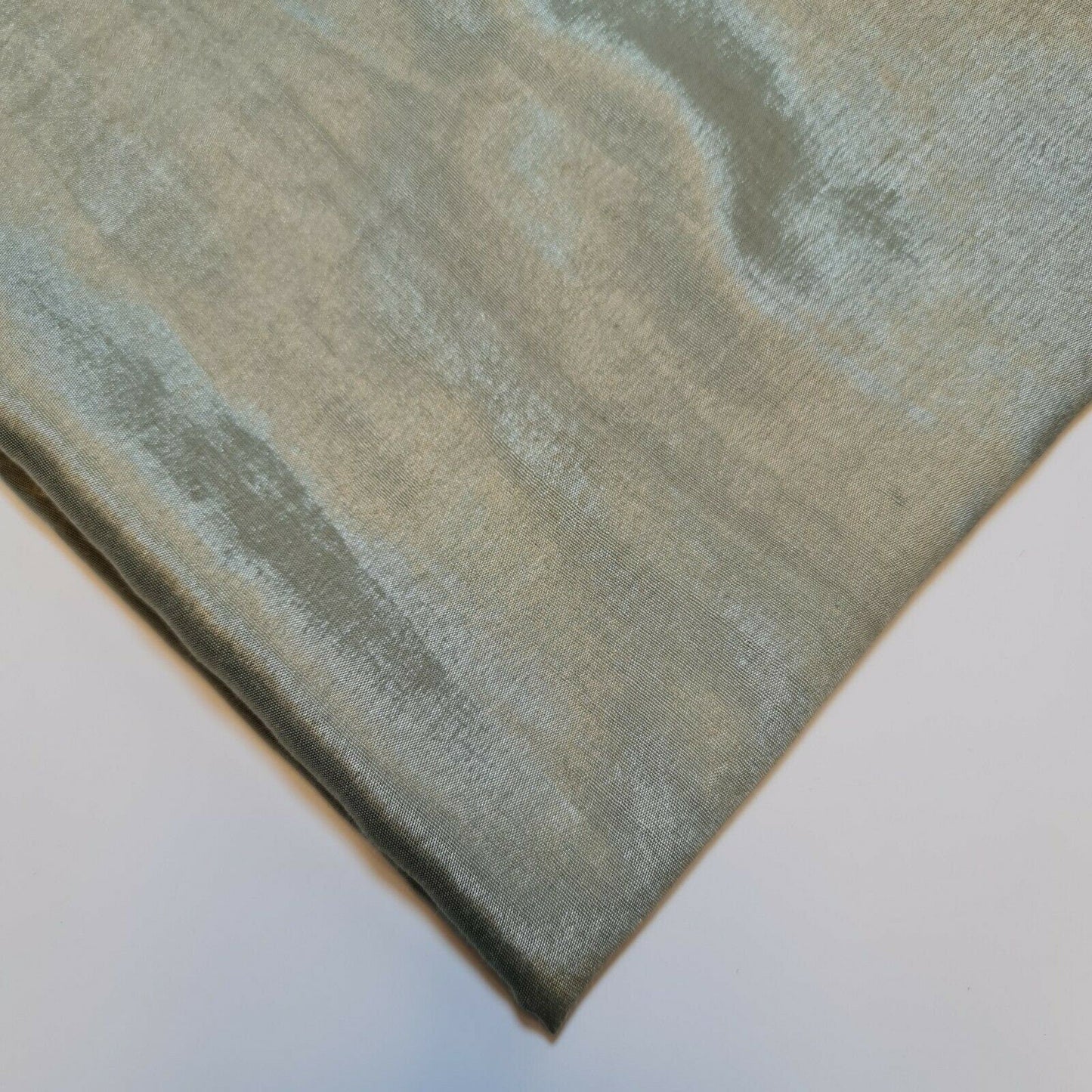 Habotai Lightweight Satin Fabric – 58" Wide Anti-Static Lining for Dresses, Skirts, Jackets & Décor by the Metre