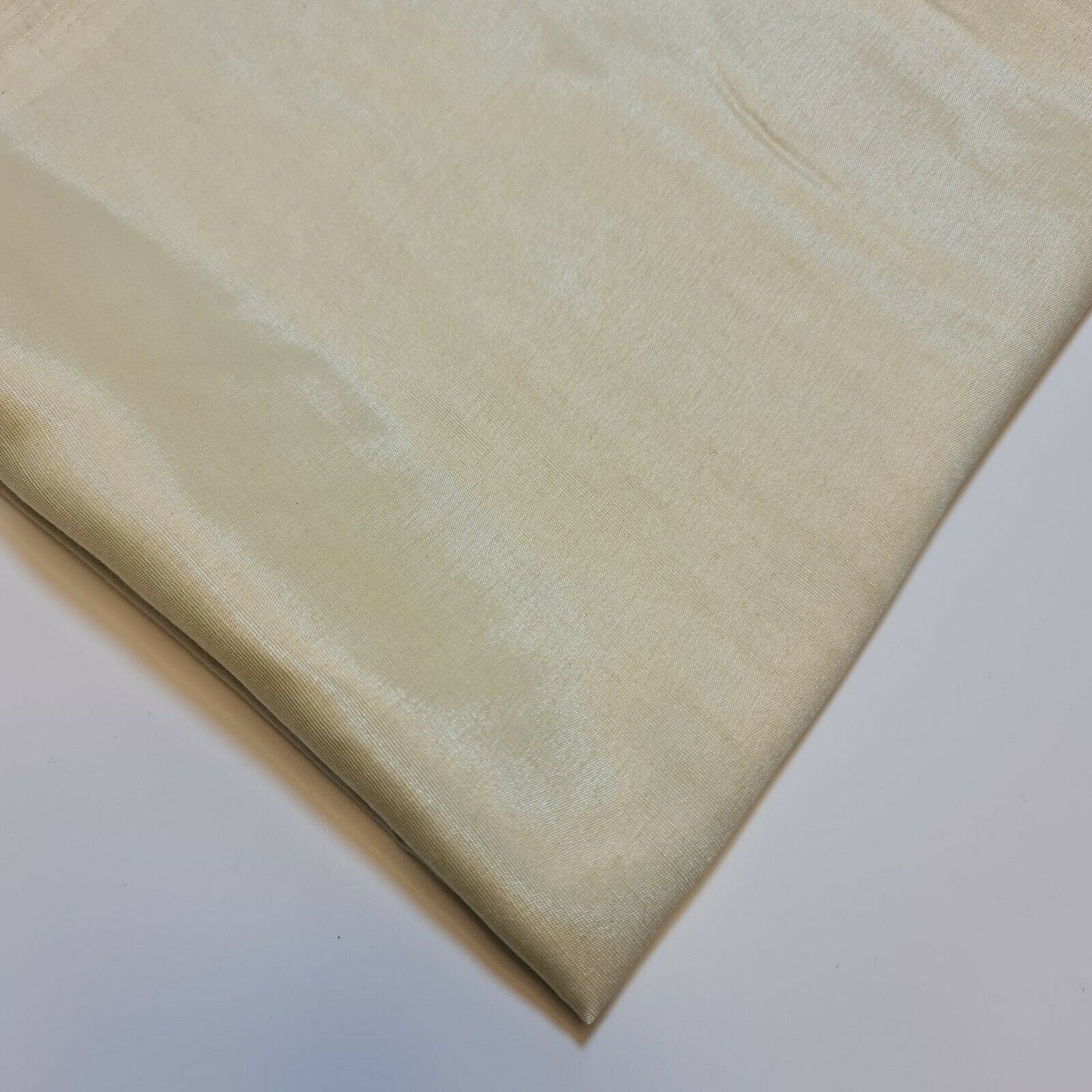 Habotai Lightweight Satin Fabric – 58" Wide Anti-Static Lining for Dresses, Skirts, Jackets & Décor by the Metre