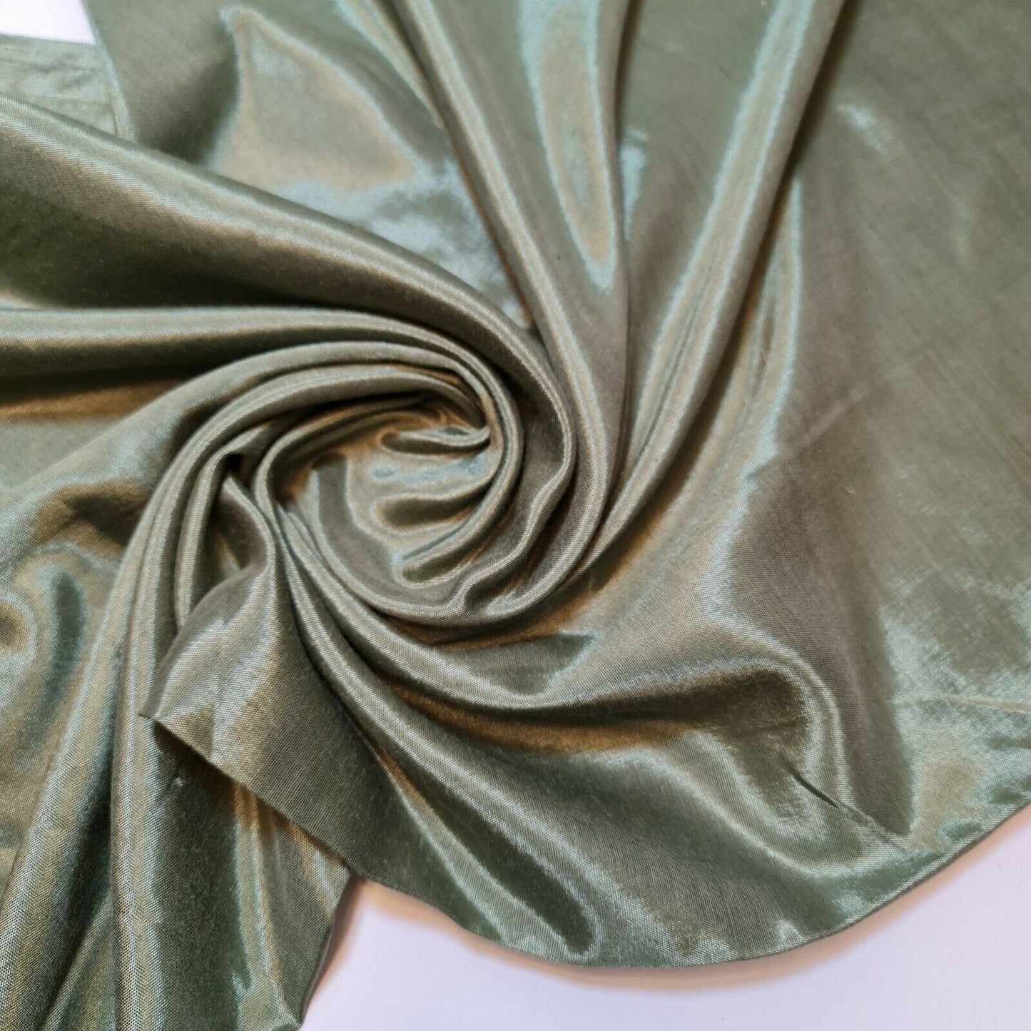 Habotai Lightweight Satin Fabric – 58" Wide Anti-Static Lining for Dresses, Skirts, Jackets & Décor by the Metre