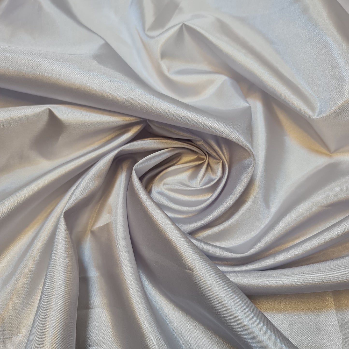 Habotai Lightweight Satin Fabric – 58" Wide Anti-Static Lining for Dresses, Skirts, Jackets & Décor by the Metre