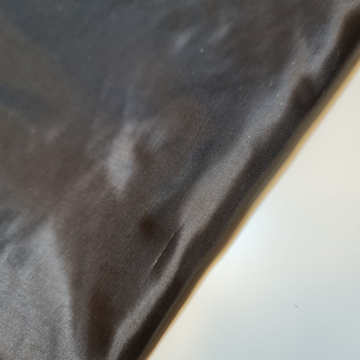 Habotai Lightweight Satin Fabric – 58" Wide Anti-Static Lining for Dresses, Skirts, Jackets & Décor by the Metre