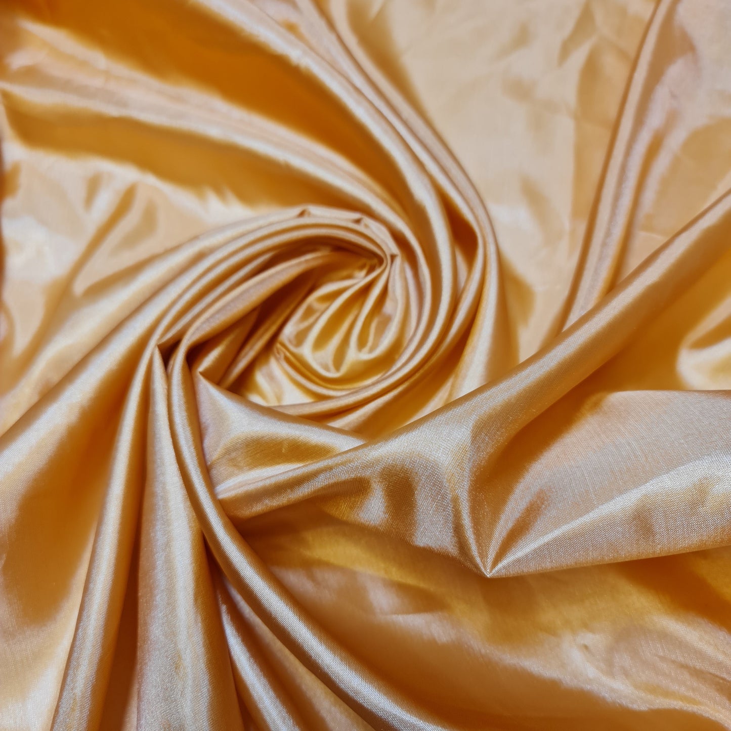 Habotai Lightweight Satin Fabric – 58" Wide Anti-Static Lining for Dresses, Skirts, Jackets & Décor by the Metre