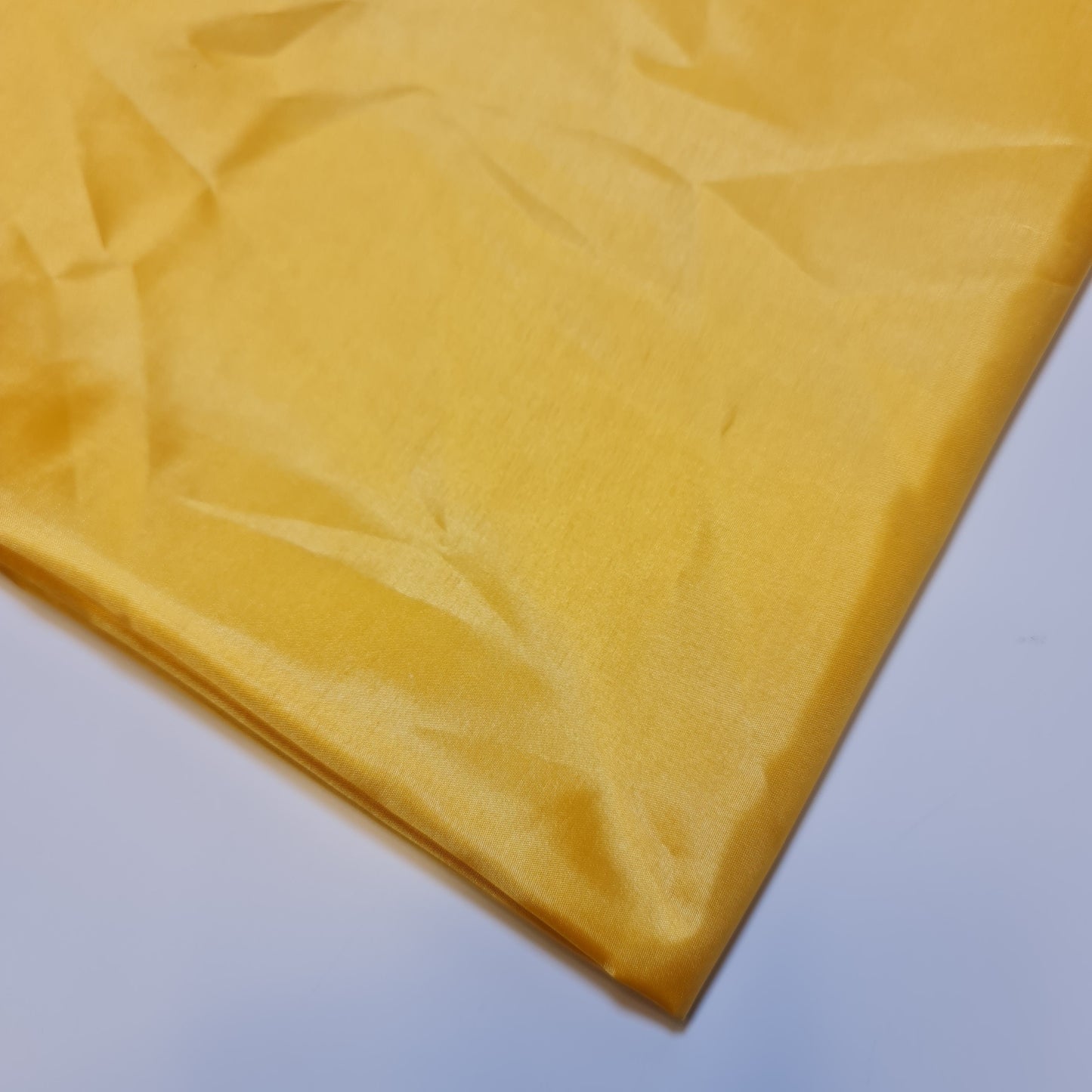 Habotai Lightweight Satin Fabric – 58" Wide Anti-Static Lining for Dresses, Skirts, Jackets & Décor by the Metre