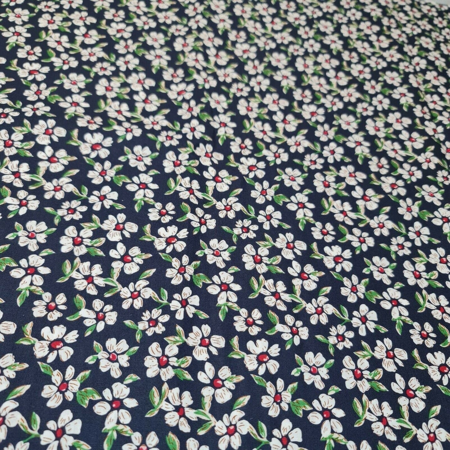 Spring Floral 100% Cotton Poplin Daisy Flower Print Fabric – Dress & Craft Material 58" Wide - Textile Station