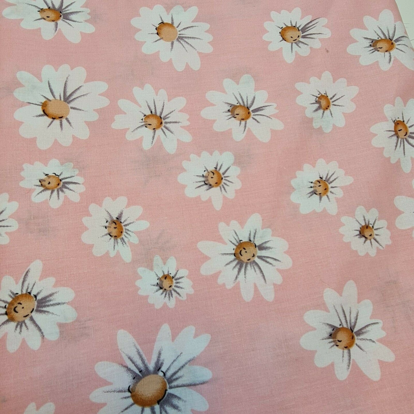 100% Cotton Poplin Daisy Flower Fabric – Dress, Craft & Quilting Material 58" Wide - Textile Station