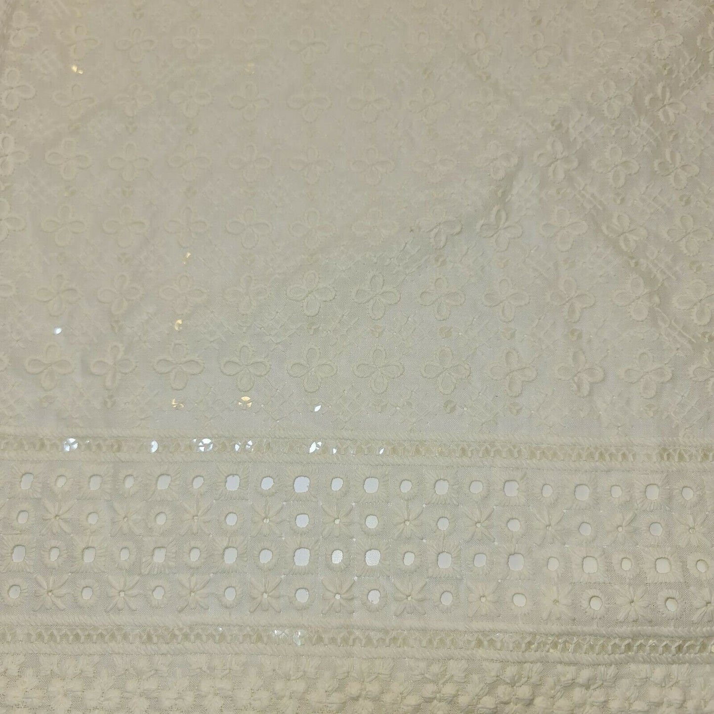 Broderie Anglaise Soft Flower Embroidery 100% Cotton Dress Craft Fabric 44" (Cream- 3)