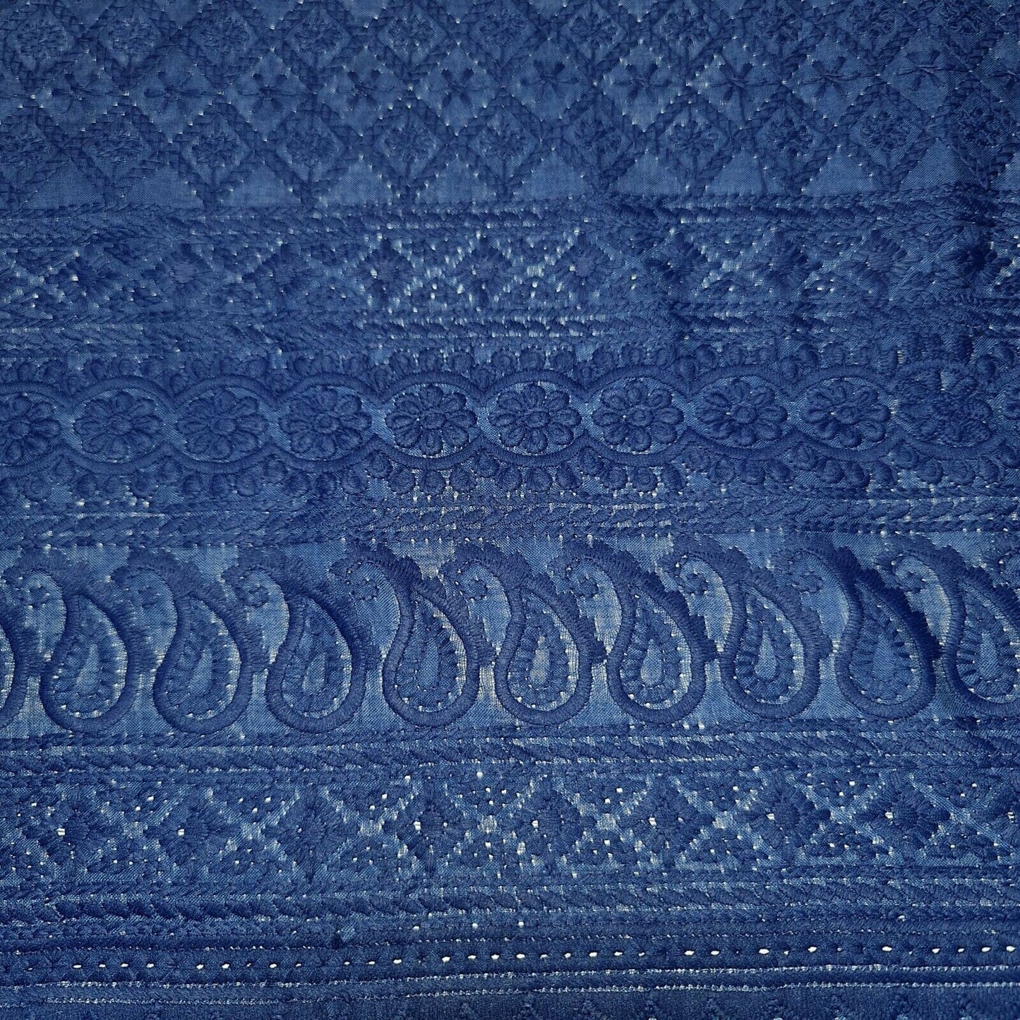 Broderie Anglaise Soft Flower Embroidery 100% Cotton Dress Craft Fabric 44" (Navy-2)