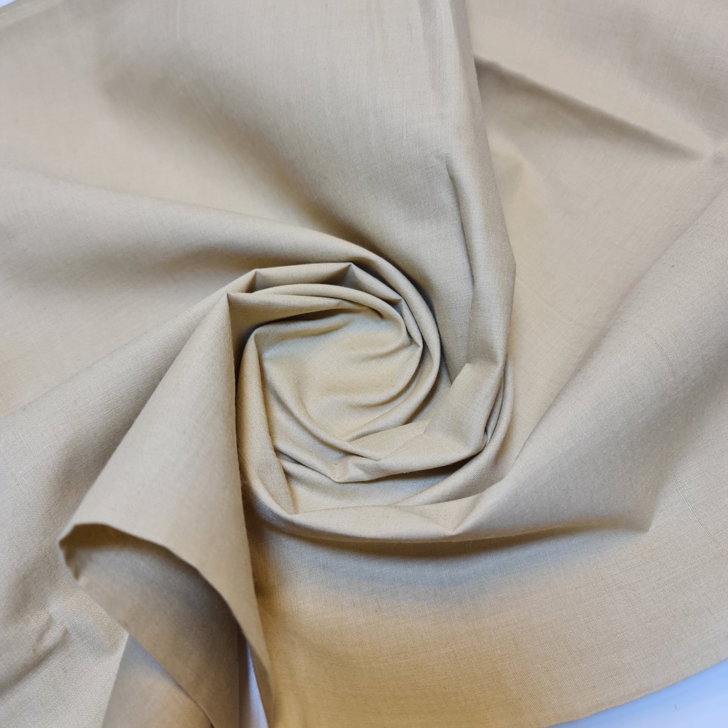 100% Cotton Voile / Rubia Cambric Mercerised Fabric – 90 cm Wide Plain Material for Dressmaking, Lining & Crafts