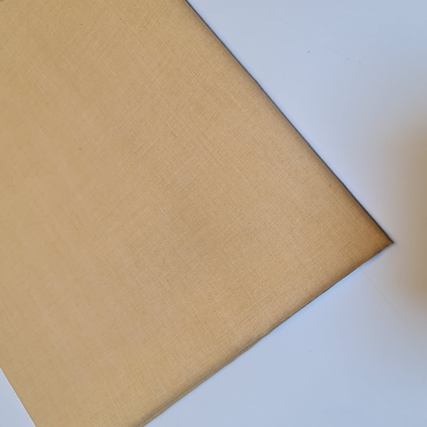 100% Cotton Voile / Rubia Cambric Mercerised Fabric – 90 cm Wide Plain Material for Dressmaking, Lining & Crafts