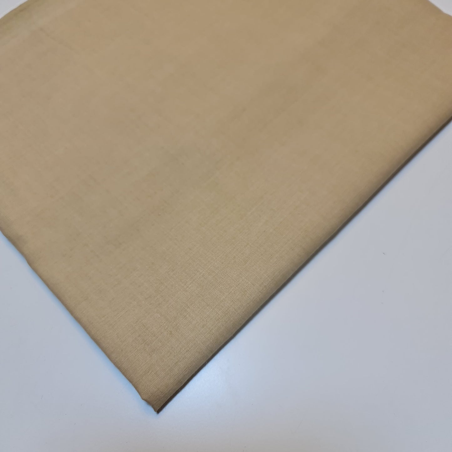 100% Cotton Voile / Rubia Cambric Mercerised Fabric – 90 cm Wide Plain Material for Dressmaking, Lining & Crafts