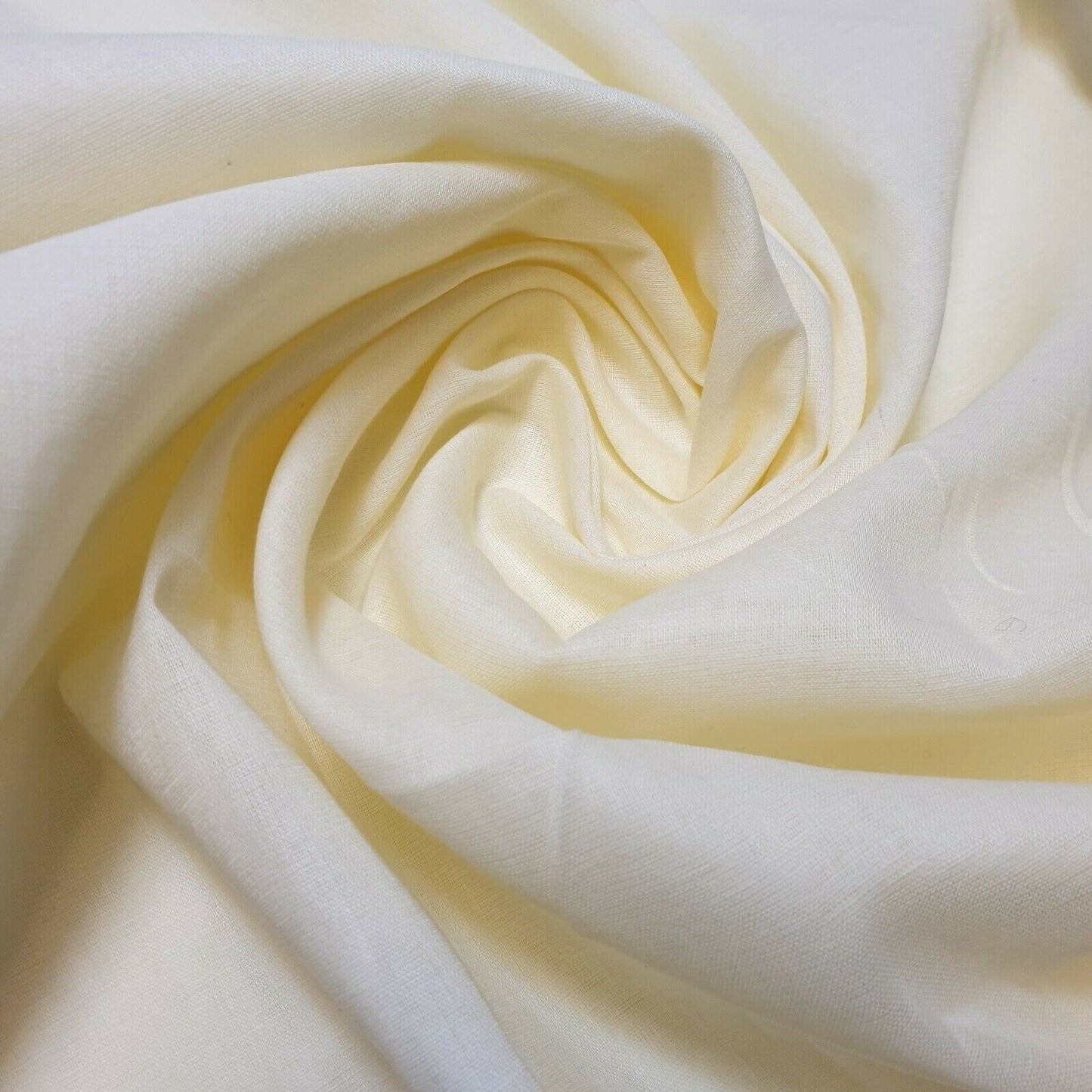 100% Cotton Voile / Rubia Cambric Mercerised Fabric – 90 cm Wide Plain Material for Dressmaking, Lining & Crafts