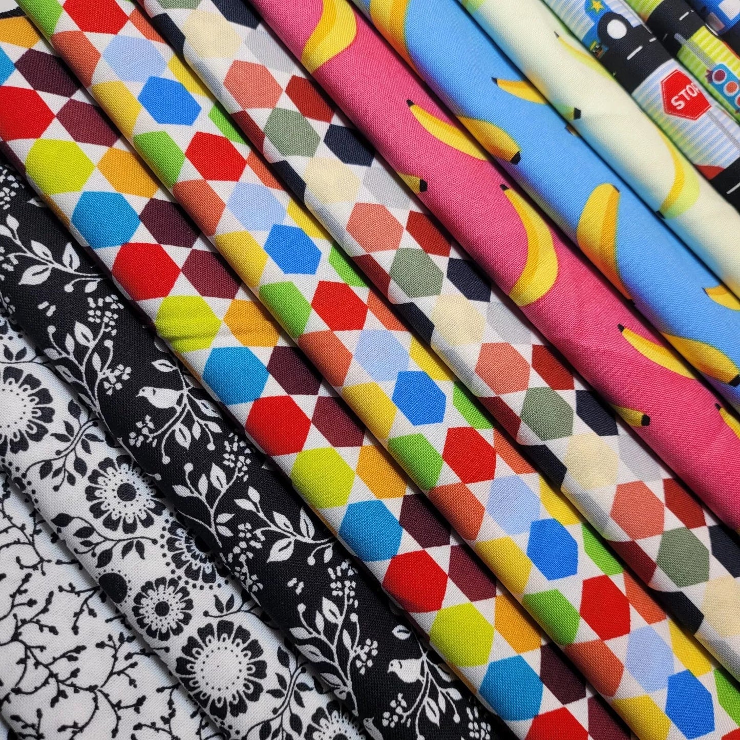 Quilting Cotton Fabric Floral Dress Craft Costume Patchwork Material 44" Wide By The Meter