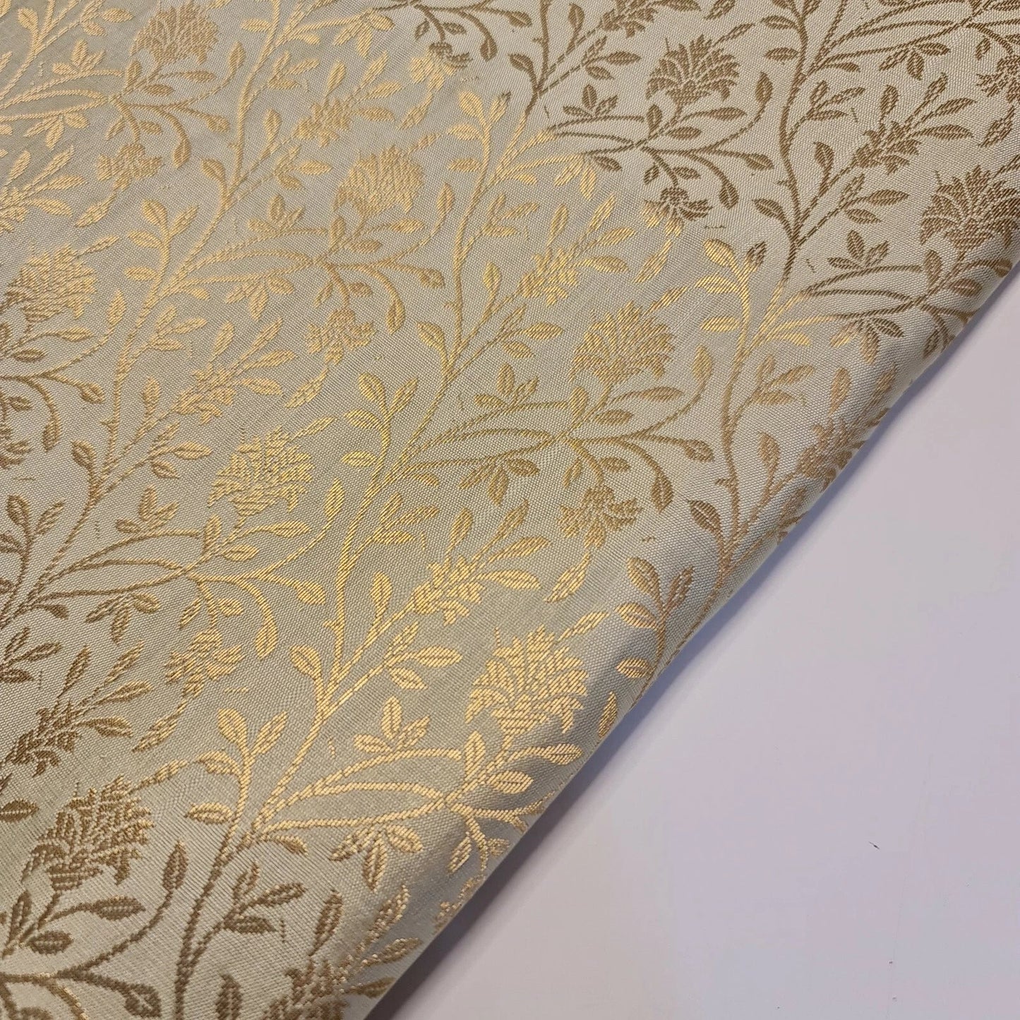 Floral Gold Metallic Indian Banaras Brocade Fabric | 44" (112cm) Wide Waistcoat, Dressmaking & Curtain Material – Sold by the Meter
