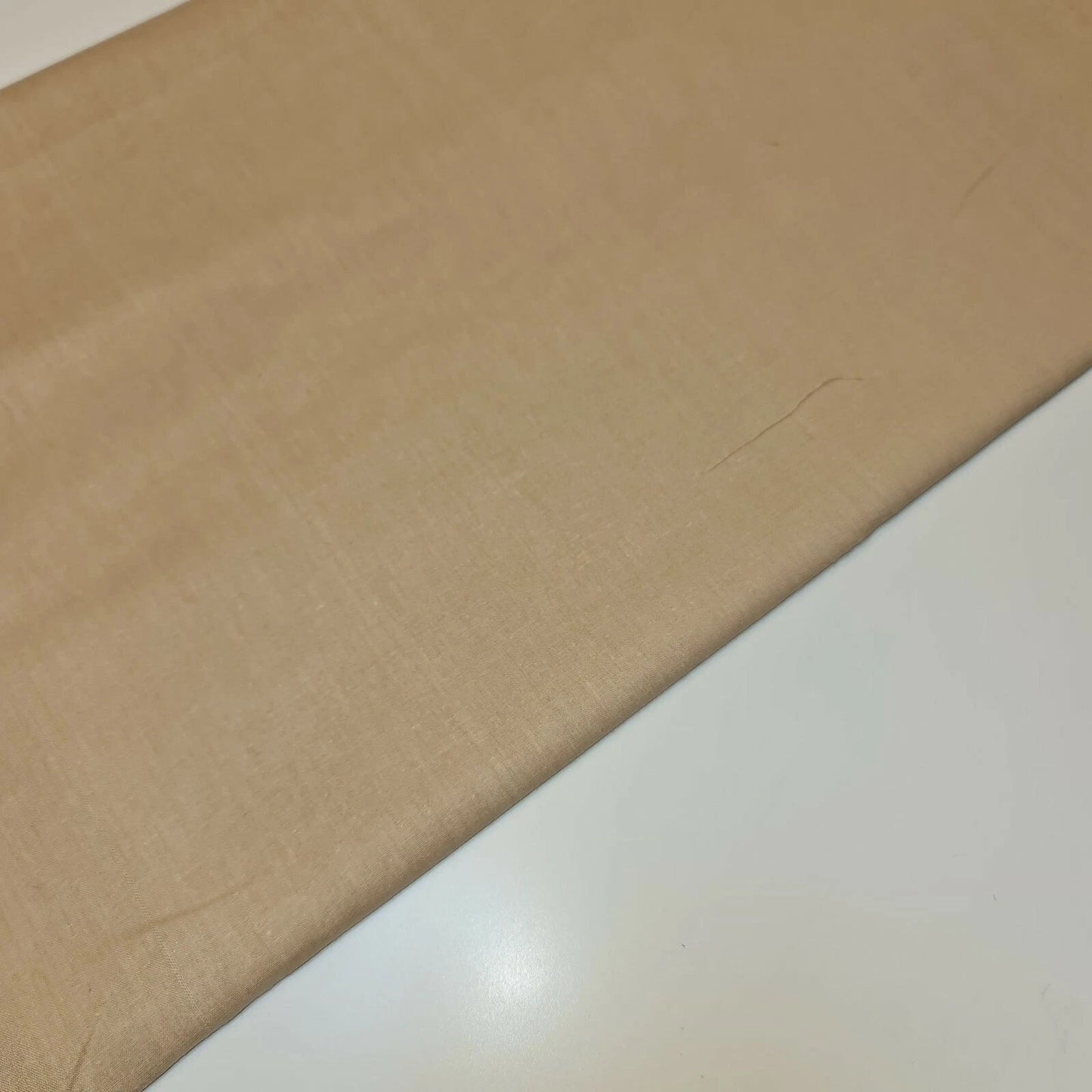 Plain 100% Cotton Cambric Fabric | 44" (112cm) Wide Quilting, Dressmaking & Craft Material β Sold by the Metre