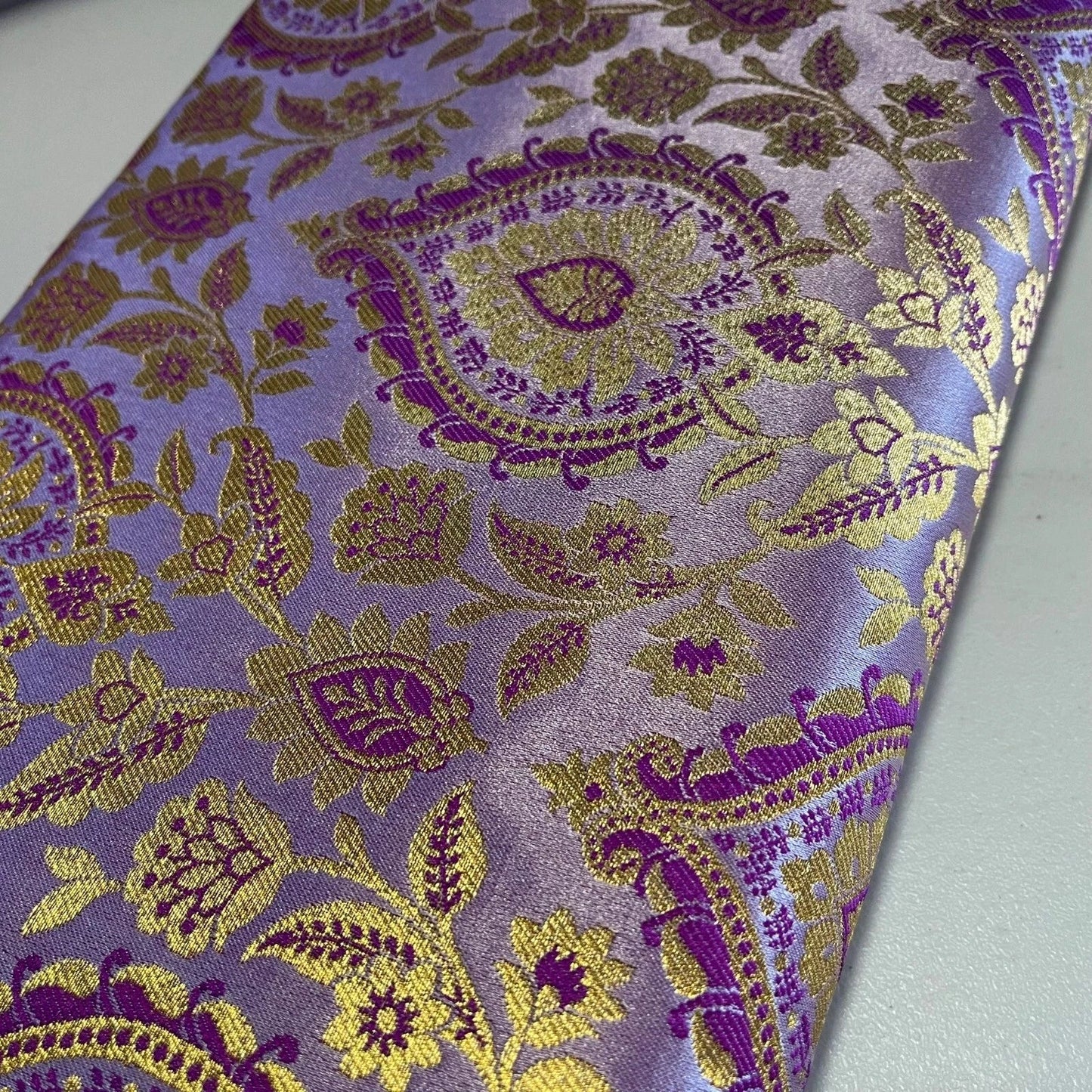 Metallic Floral Weave Brocade Fabric – 112cm (44") Wide – Dress, Craft & Costume Material – Sold by the Meter Purple