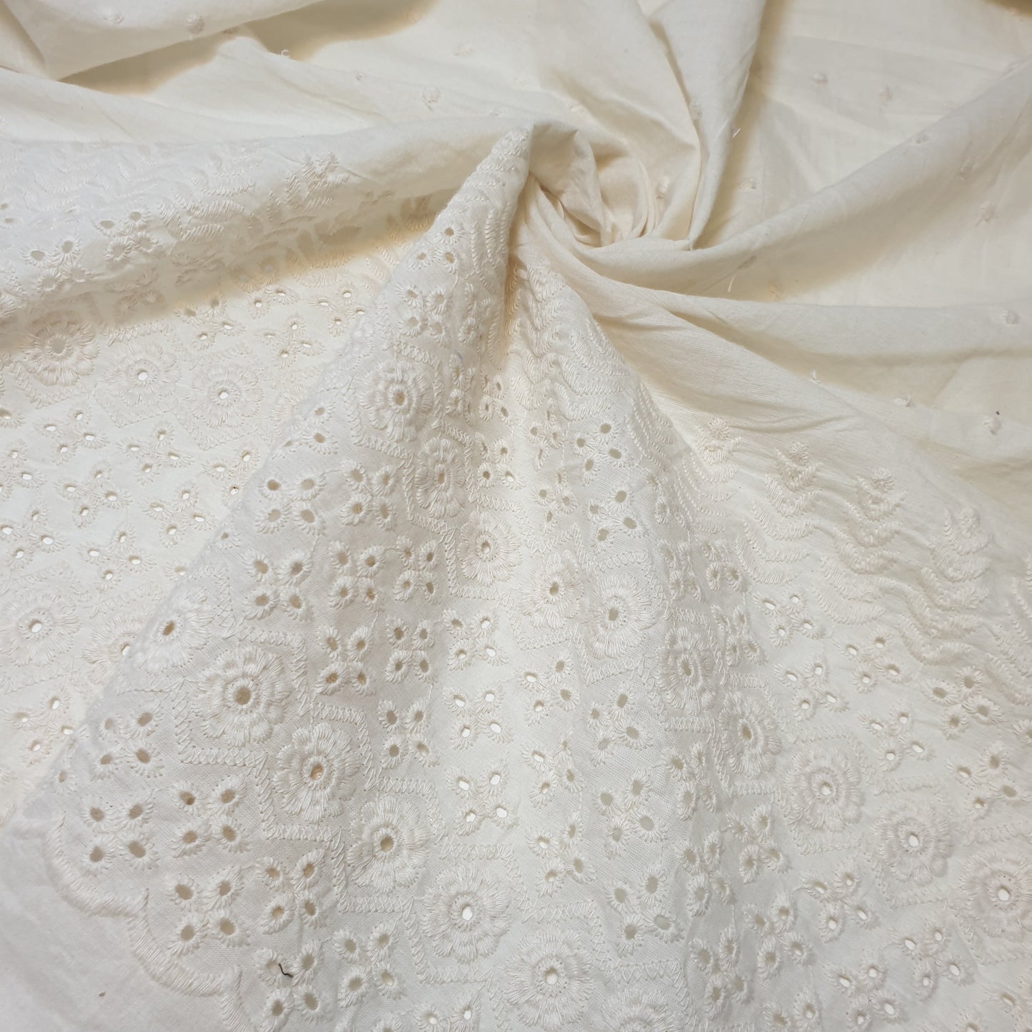 100% Cotton Voile Floral Embroidery Border Broderie Anglaise Fabric Dress Making Craft Material 44" Wide Sold By The Meter