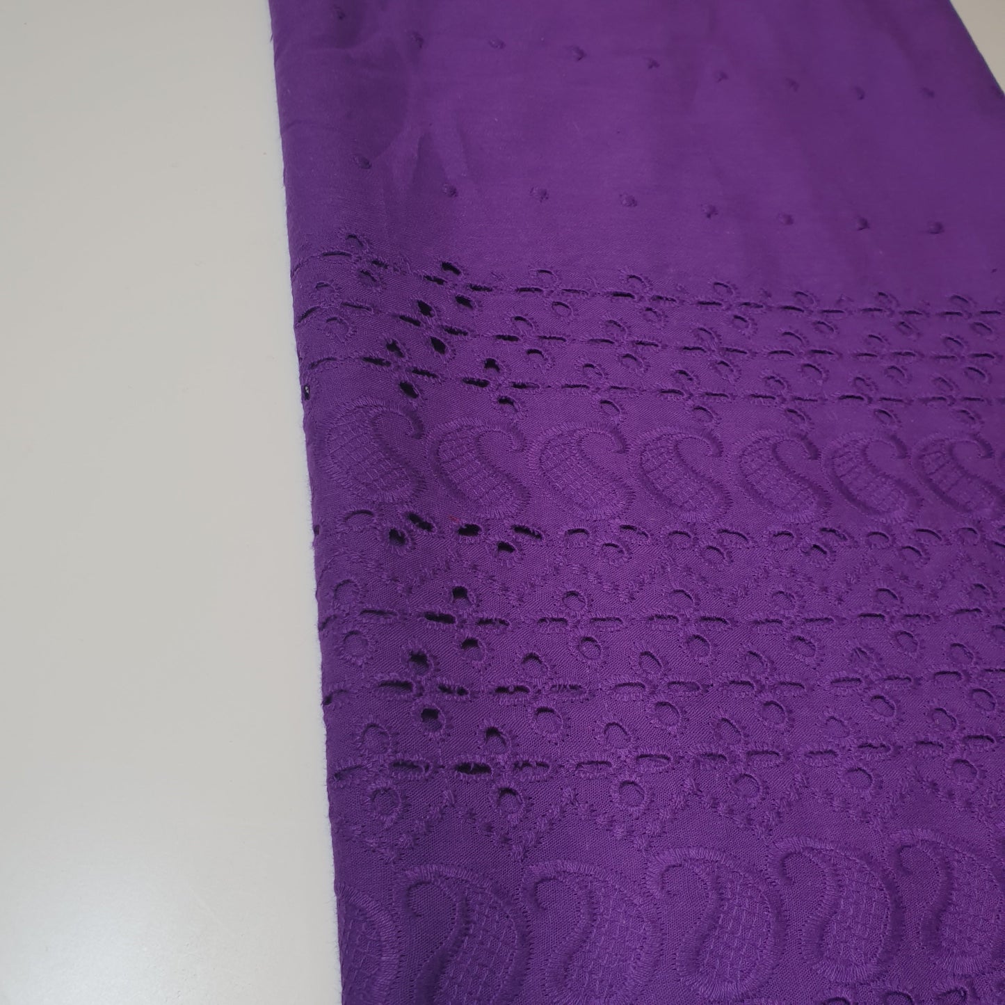 100% Cotton Voile Floral Embroidery Border Broderie Anglaise Fabric Dress Making Craft Material 44" Wide Sold By The Meter