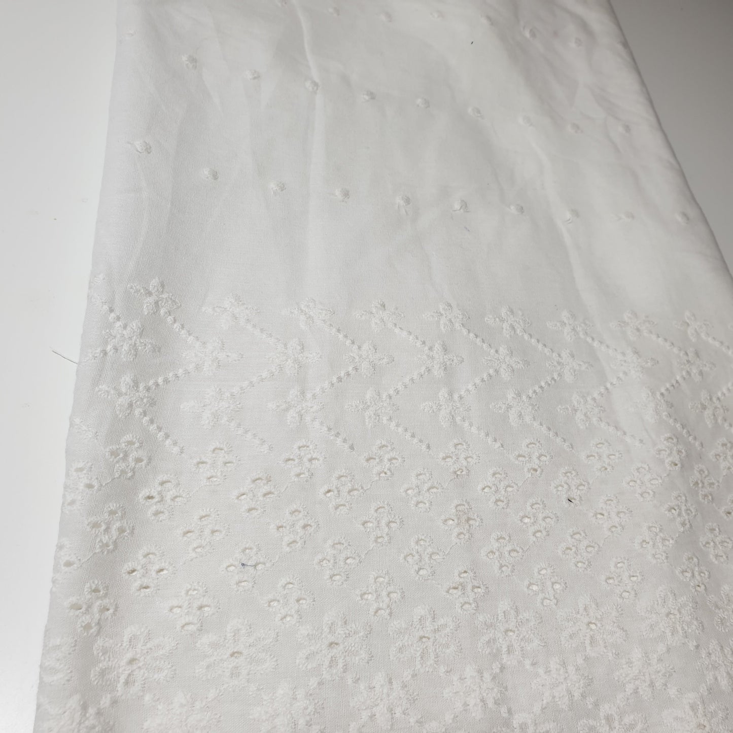 100% Cotton Voile Floral Embroidery Border Broderie Anglaise Fabric Dress Making Craft Material 44" Wide Sold By The Meter