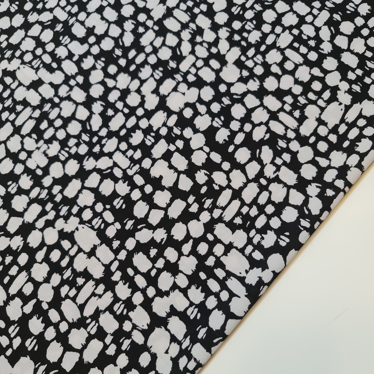 Floral, Polka, Animal & Paisley Printed Fabric – 58" Wide Georgette, Chiffon & Crepe Dress Material