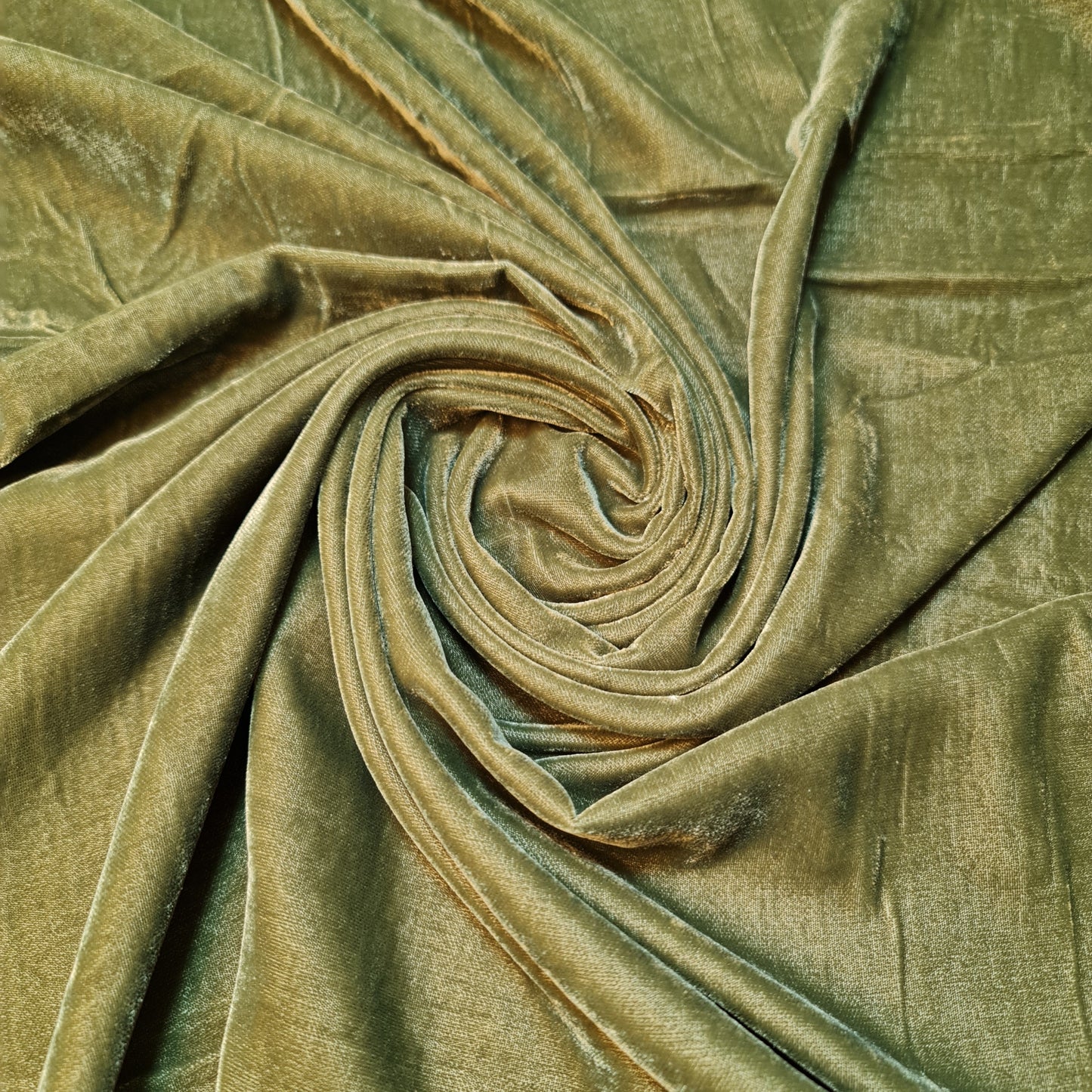 Luxury Three Crown Velvet Fabric (Micro 5000 & 9000) – 44" Wide Plain Solid Colours Non-Stretch Triple Velvet for Dress & Craft