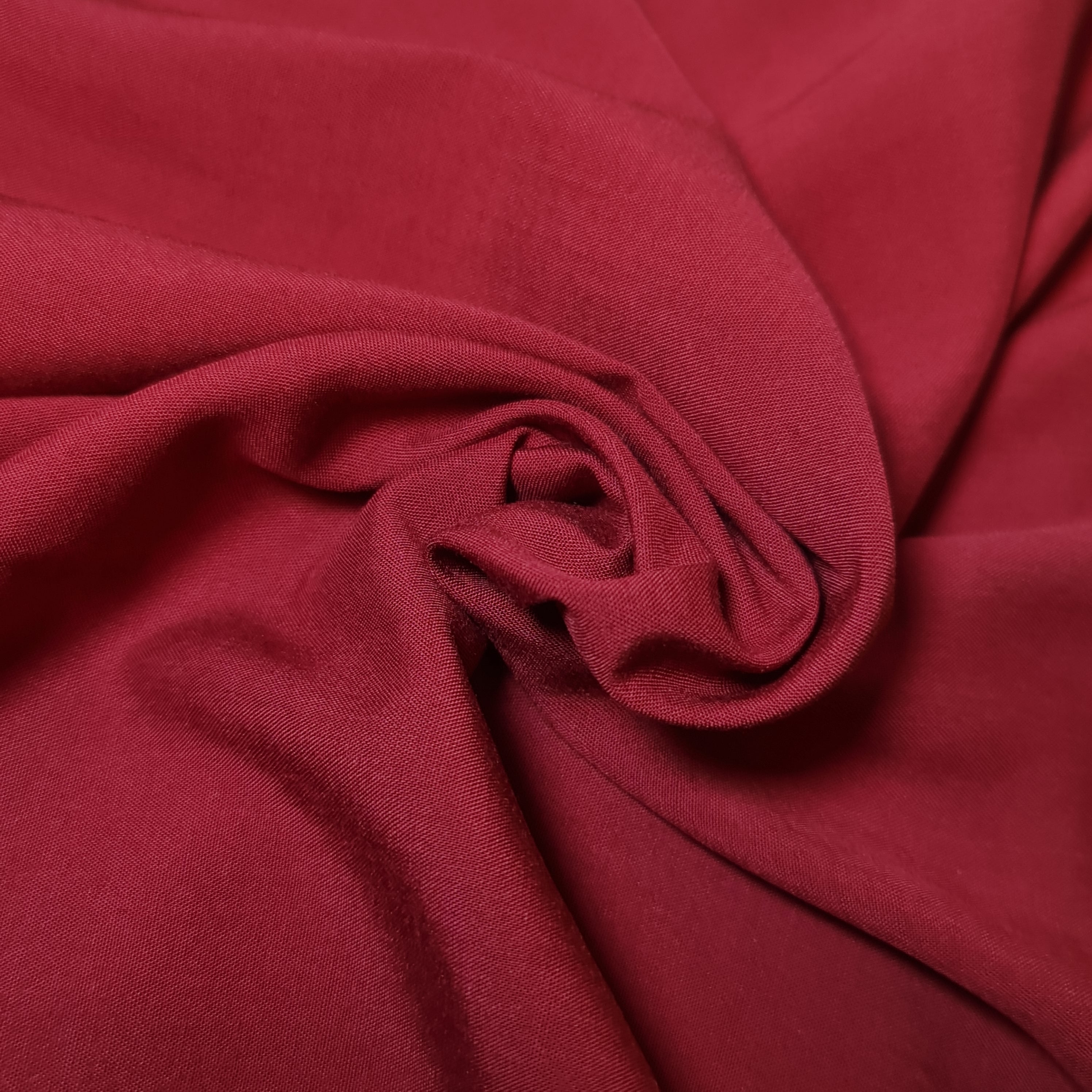 Plain Viscose Challis Fabric – Soft, Non-Stretch Dress & Craft Material, 58