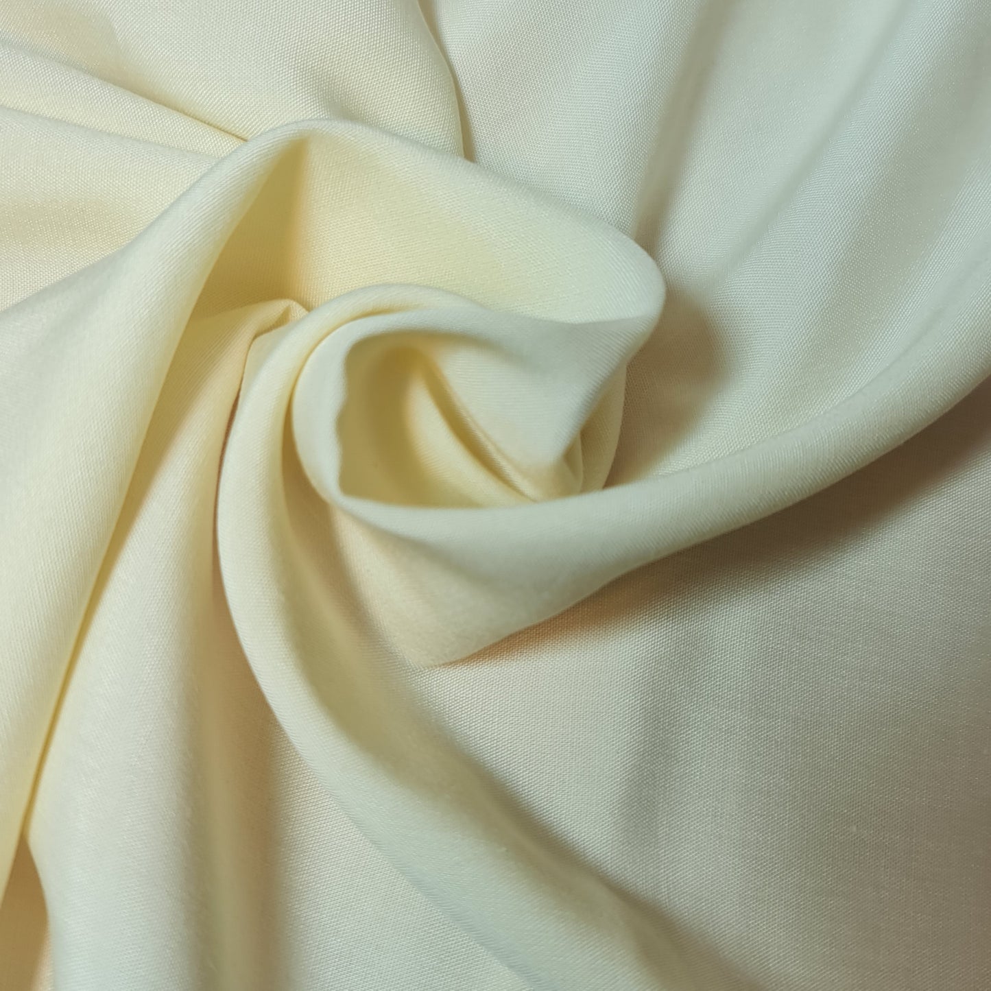 Plain Viscose Challis Fabric – Soft, Non-Stretch Dress & Craft Material, 58" Wide High Quality