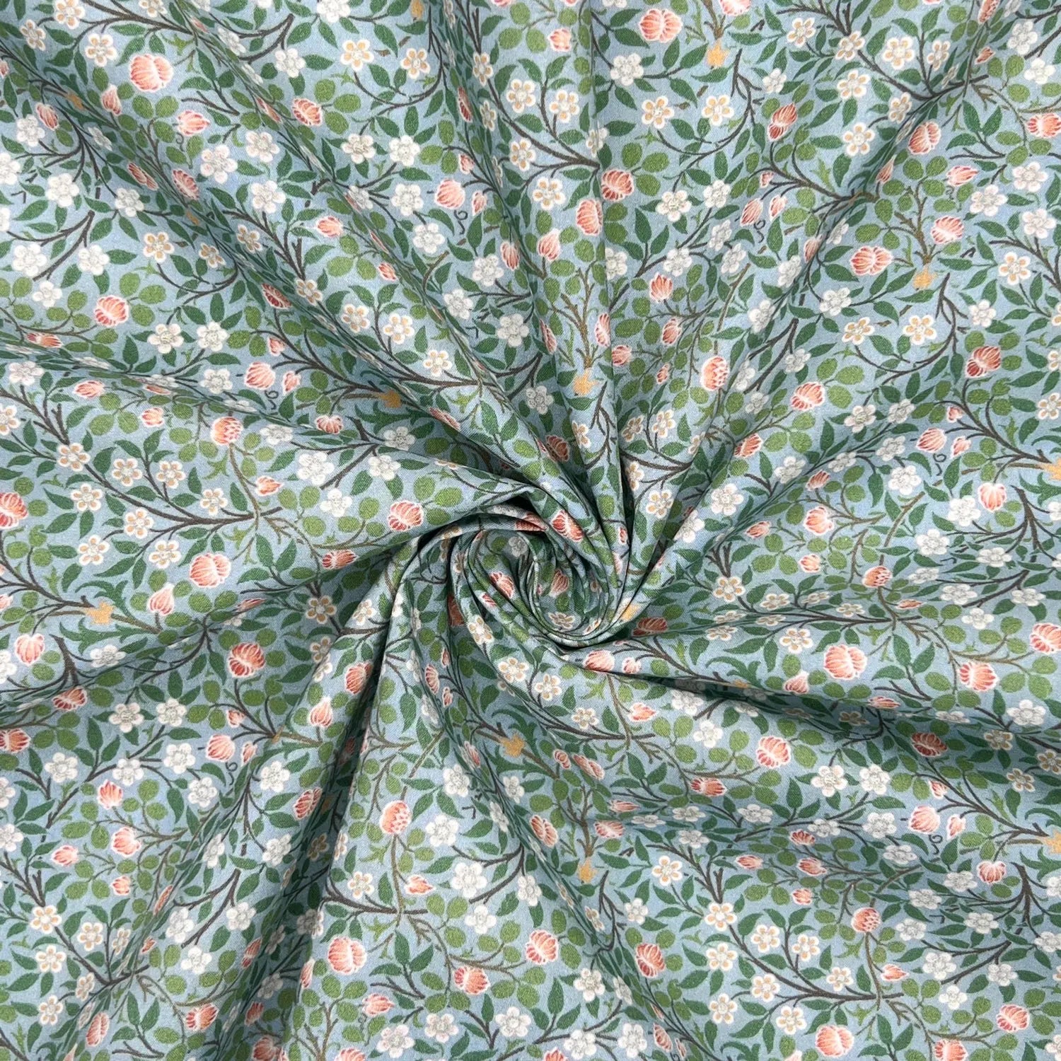 100% Cotton Percale Fabric | 44" (112cm) Wide Lightweight 200 Thread Count Dressmaking & Craft Material – William Morris Designs – Sold by the Meter