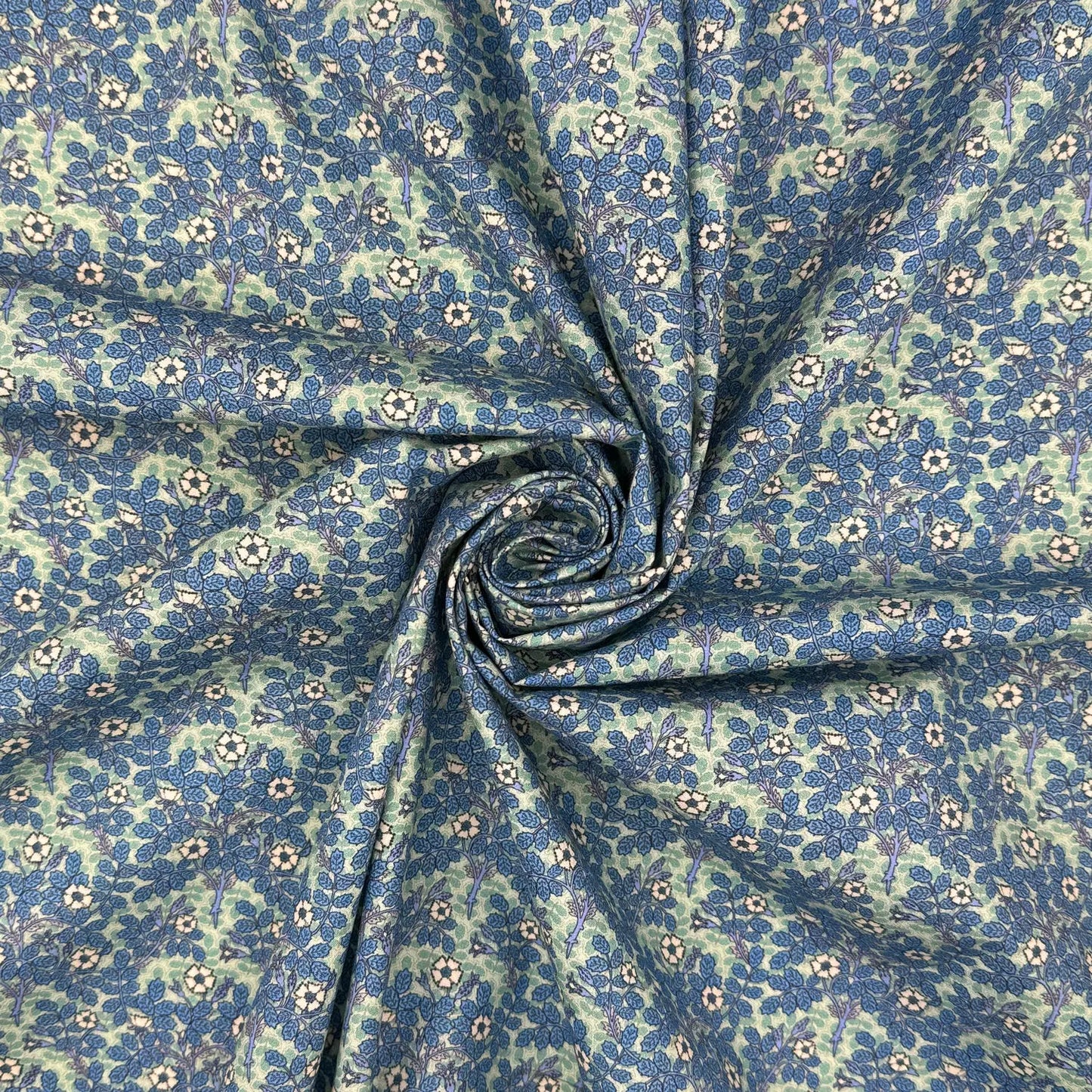 100% Cotton Percale Fabric | 44" (112cm) Wide Lightweight 200 Thread Count Dressmaking & Craft Material – Maurice Pillard Verneuil Designs – Sold by the Meter