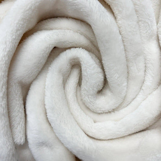 White (CUD005)