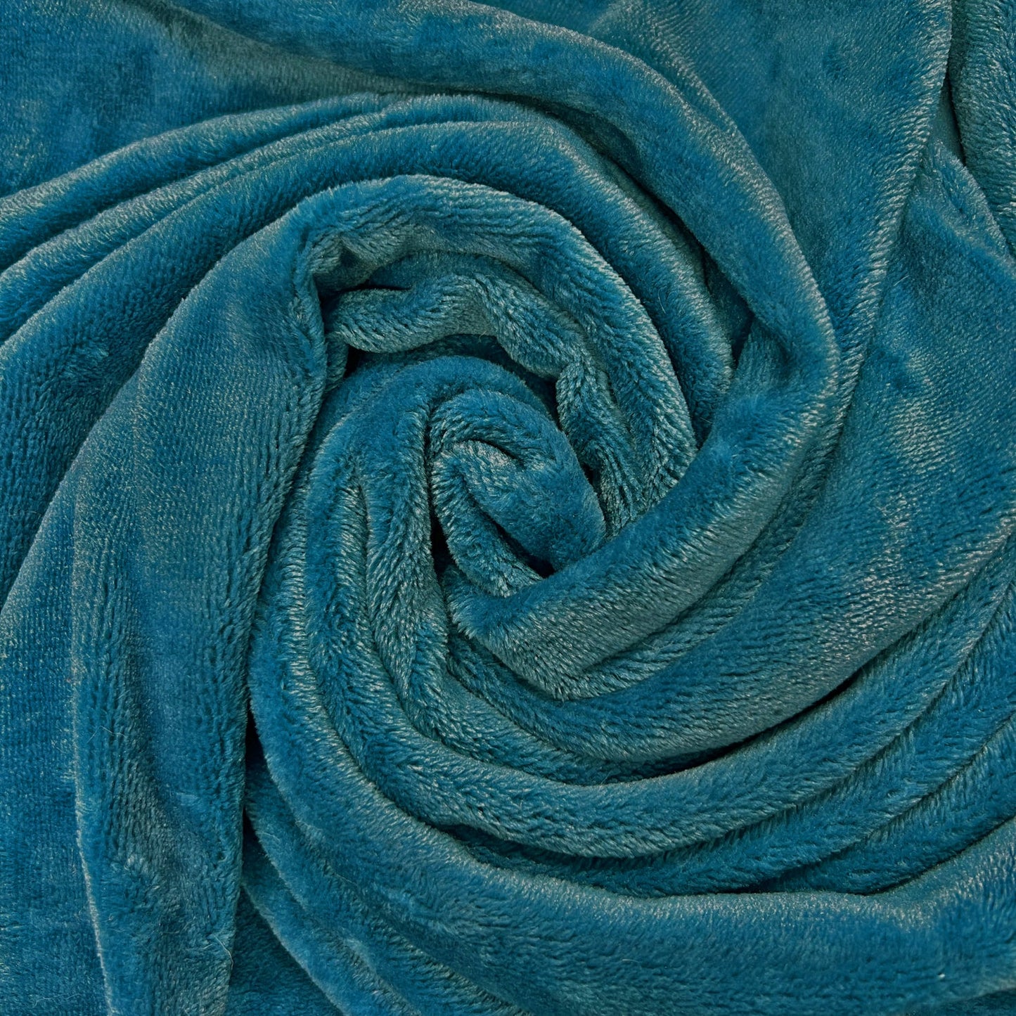 Plain Luxury Cuddle Fleece Fabric | Super Soft Plush Polyester 59" (150cm) Wide 280gsm – Sold by the Meter