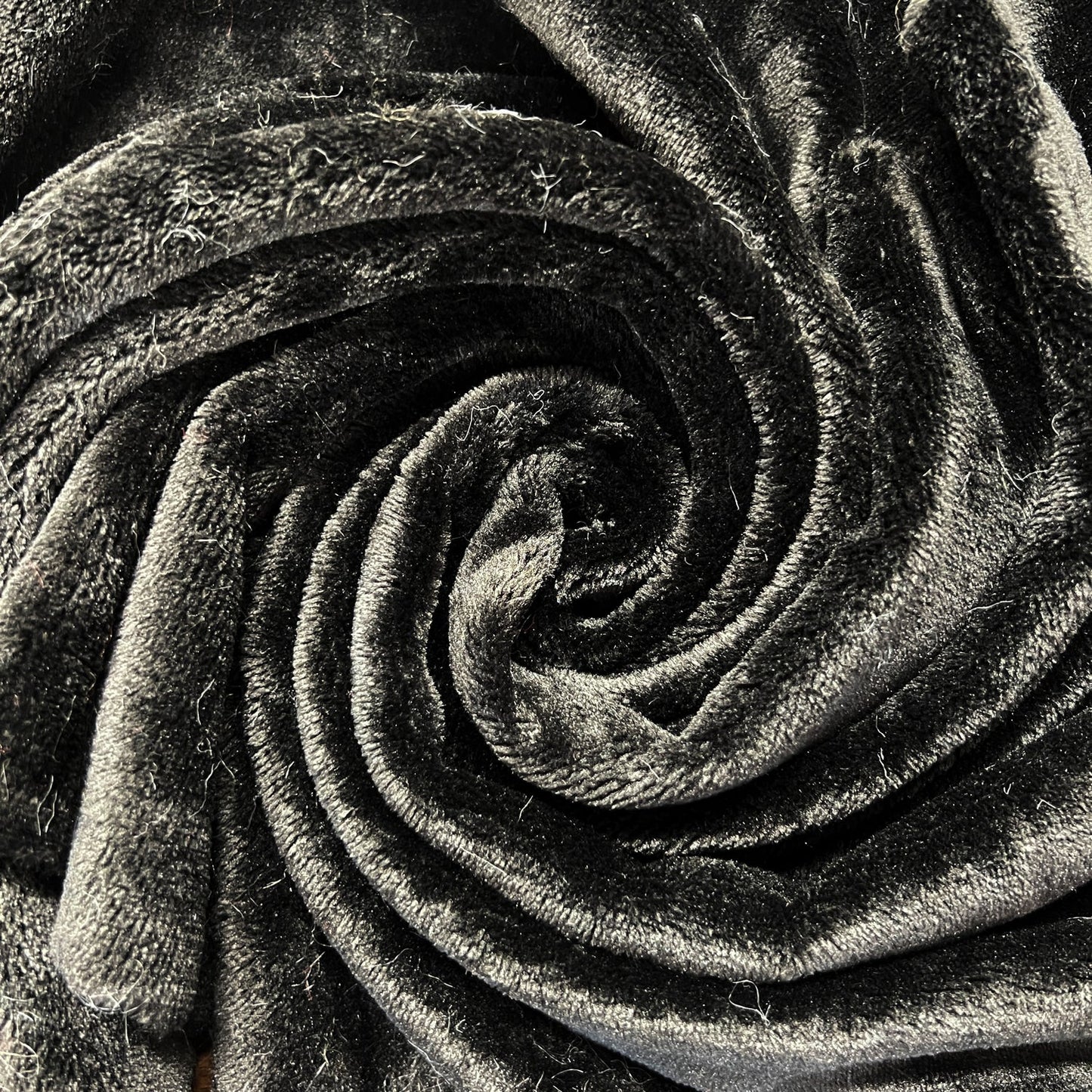 Plain Luxury Cuddle Fleece Fabric | Super Soft Plush Polyester 59" (150cm) Wide 280gsm – Sold by the Meter